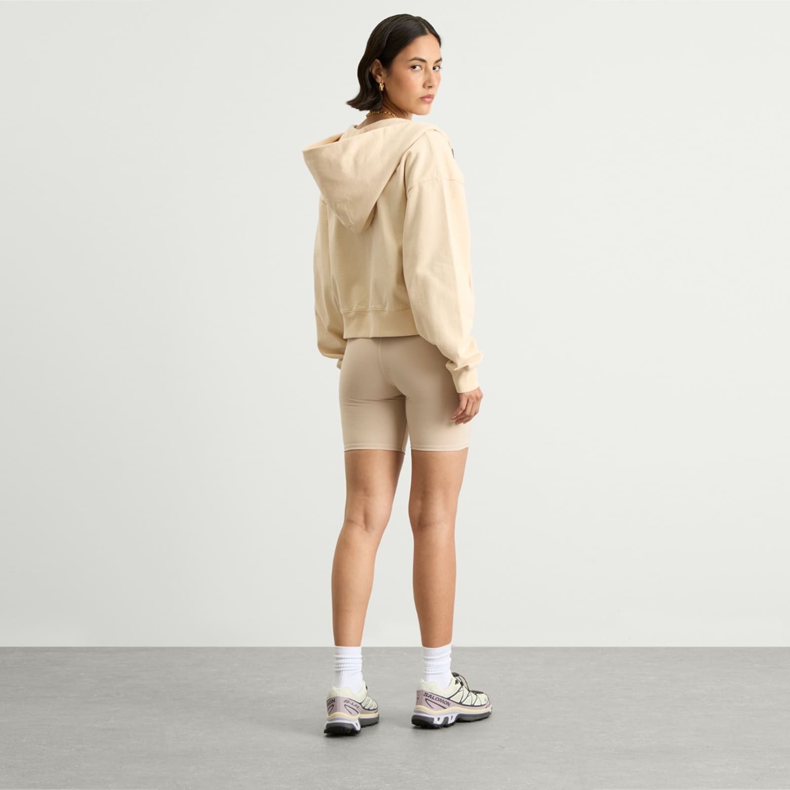 Sporty & Rich Lion Health Cropped Zip Hoodie