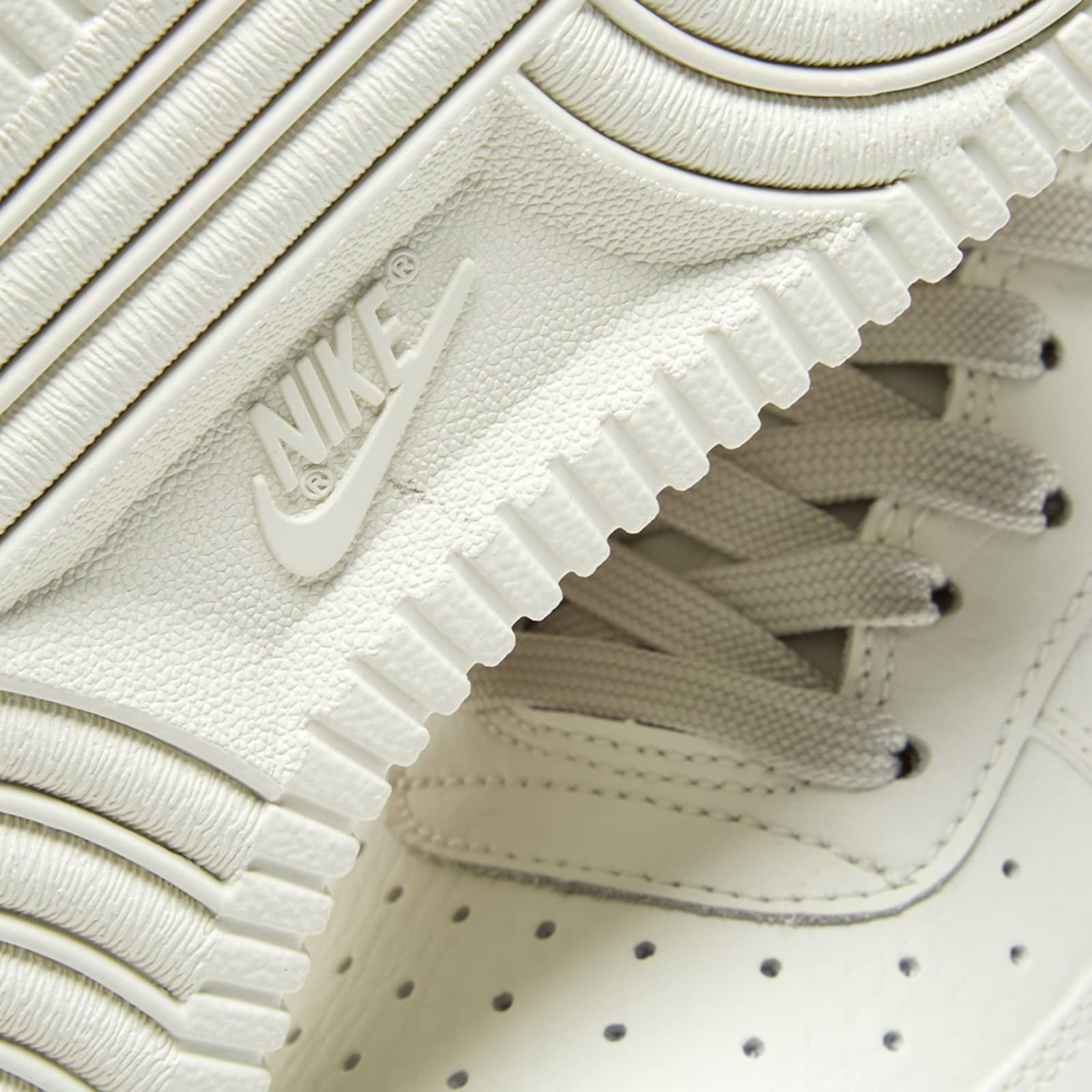 nike air force 1 low sail light bone metallic gold