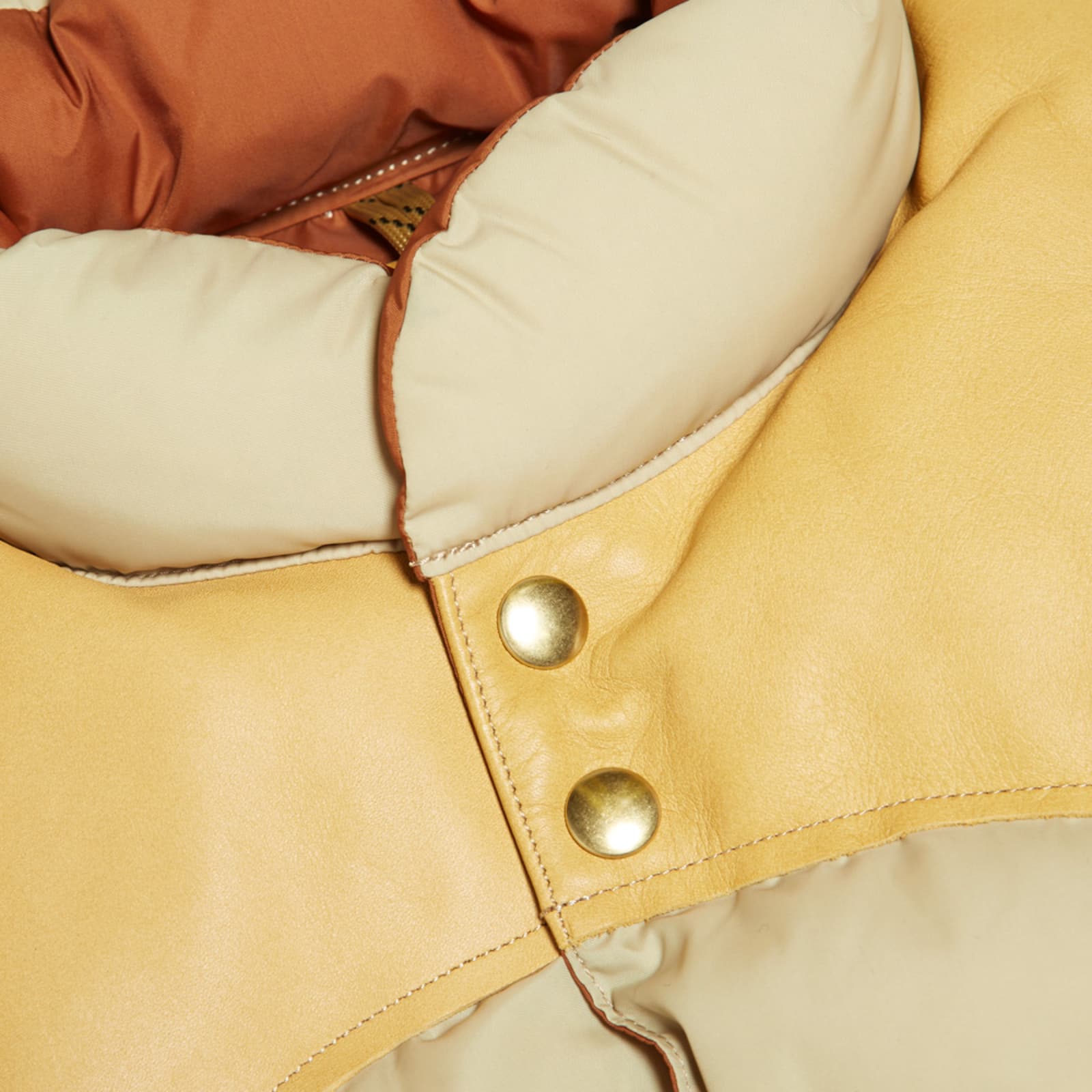 Rocky Mountain Featherbed Down Vest Tan END. (KR)