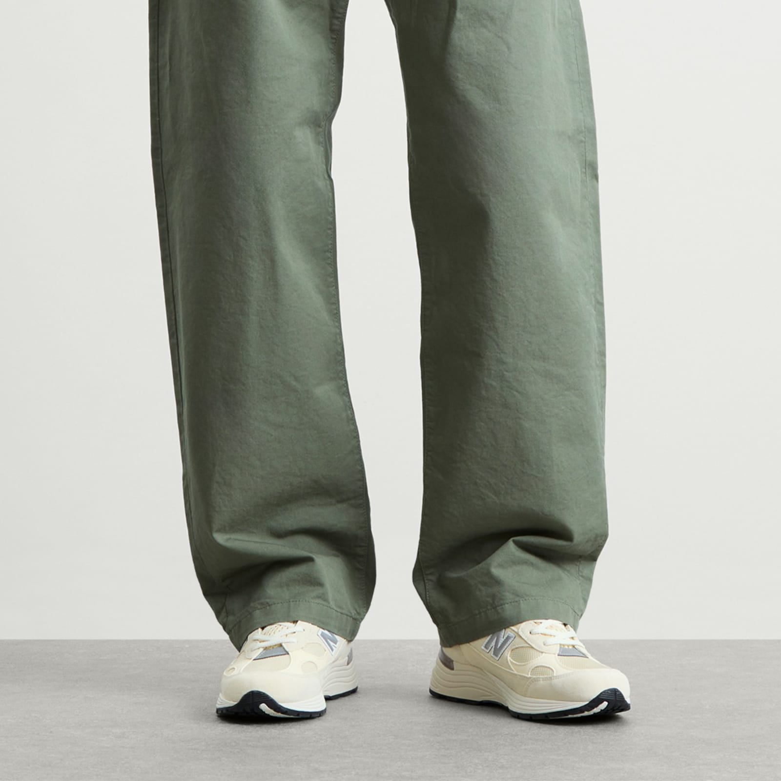 New Balance U992MC Sneaker - Made in USA - Cream
