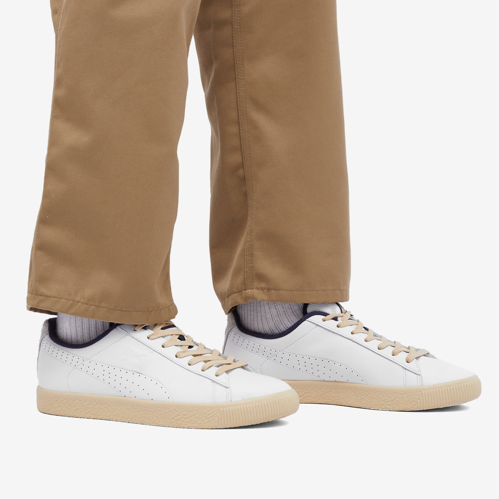 puma-clyde-baseline-puma-white-end-es
