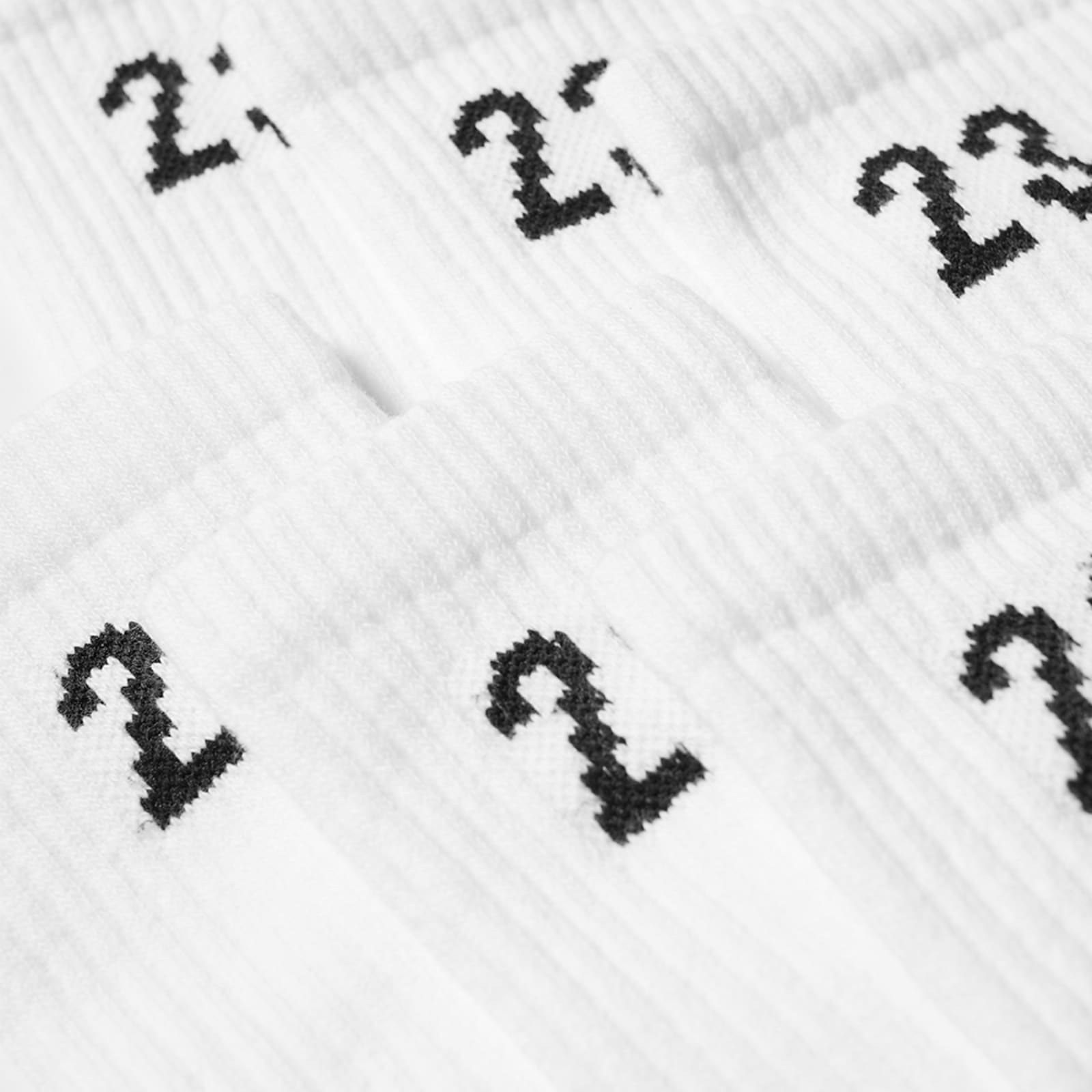 Air Jordan Essentials Crew Sock 3 Pack White Black END US b-m-t-ng-sau-ngh-a-s-o-trong-b-ng-r-c-a-c-c-sao-nba-best-nba