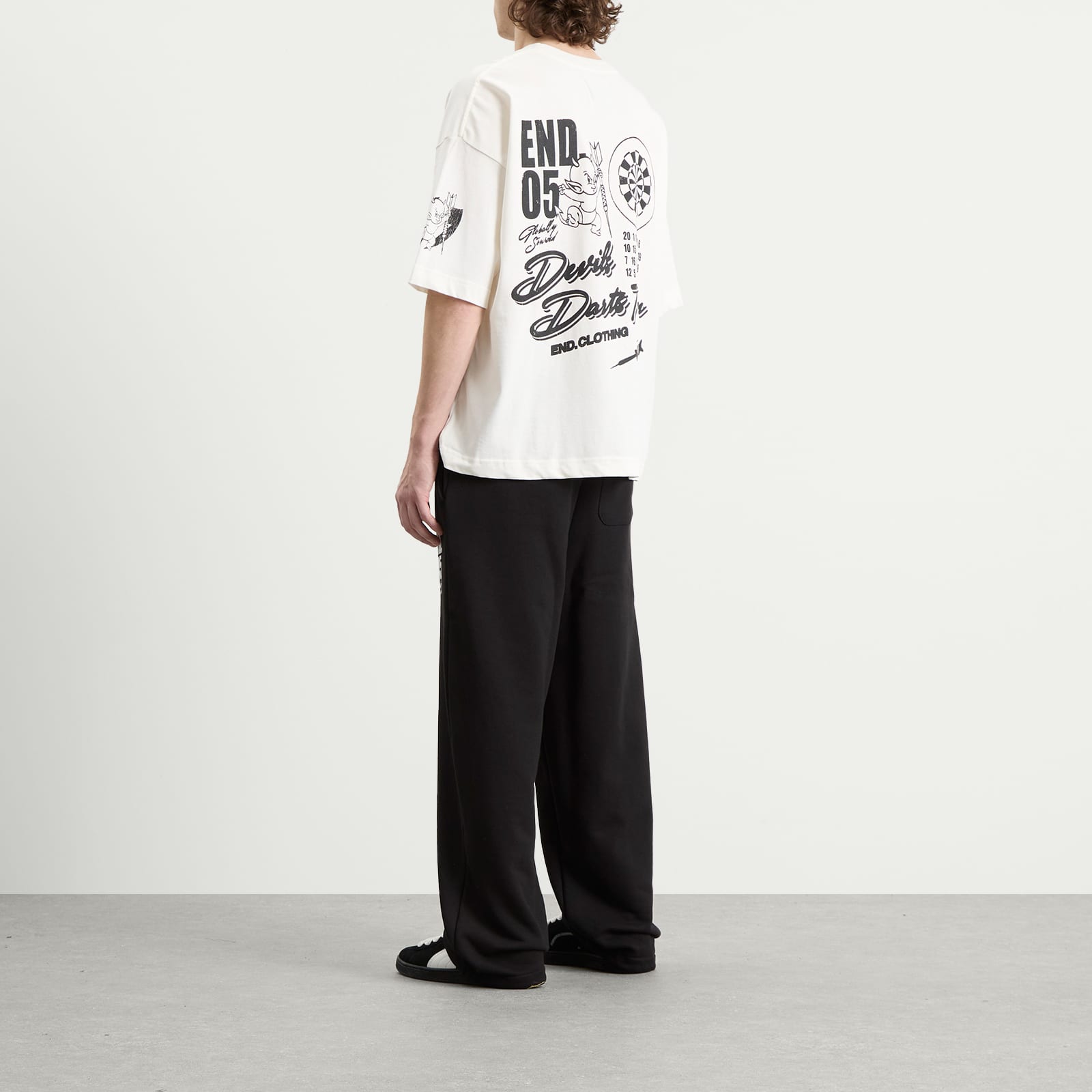 END. Devils Darts Team T-Shirt