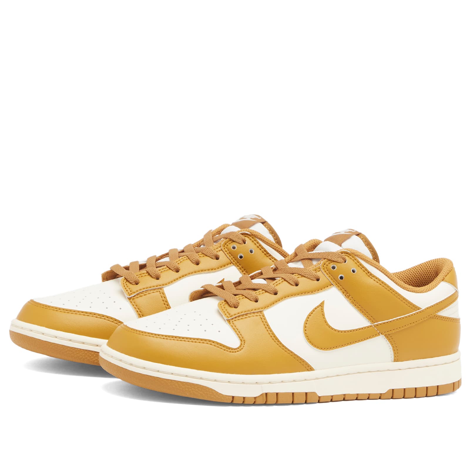 Nike Dunk Low Retro Sneaker