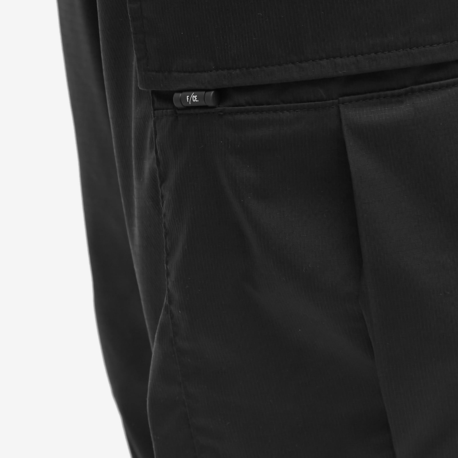 F/CE. Tapered Cargo Pant Black END. (US)