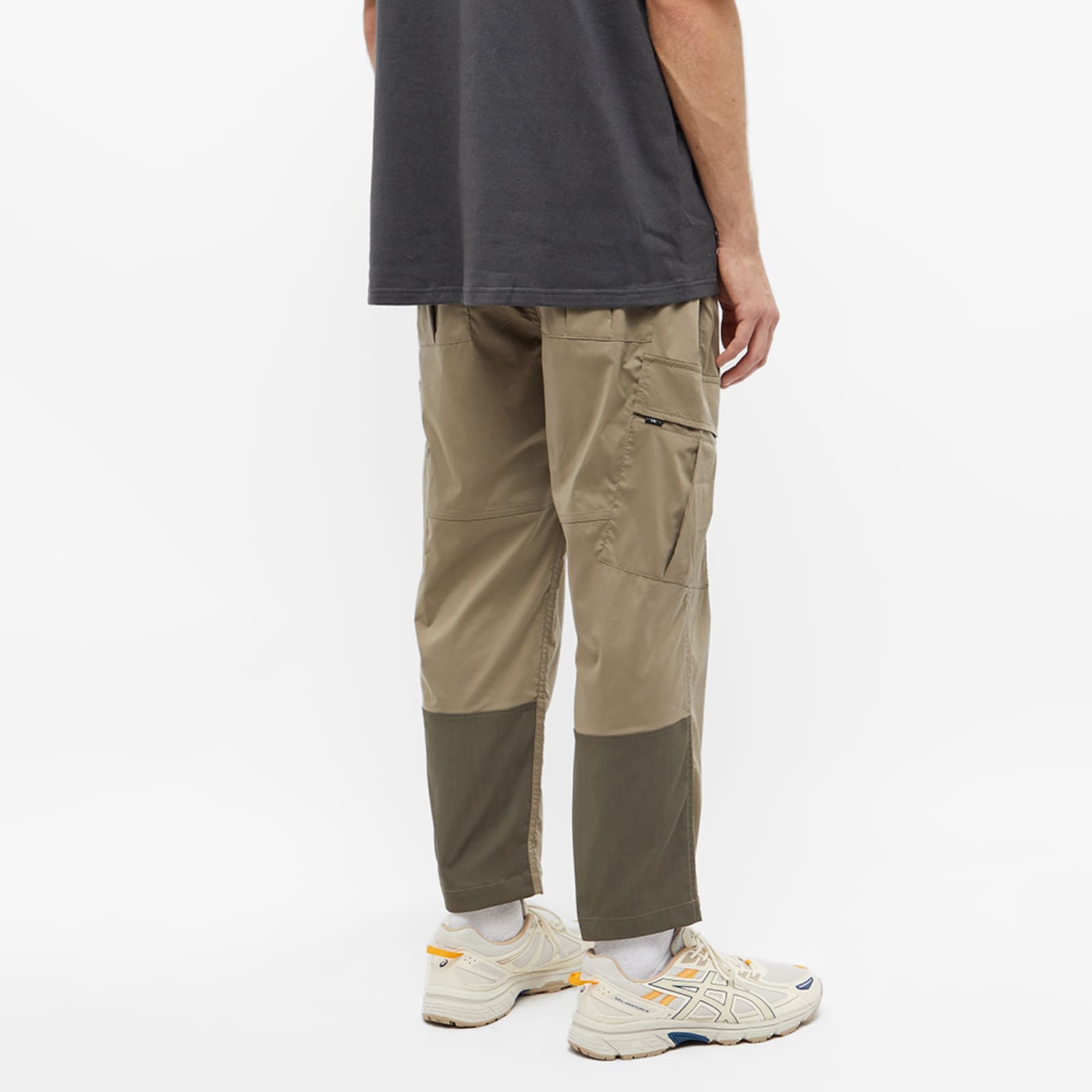 F/CE. Tapered Cargo Pant Sage Green END.