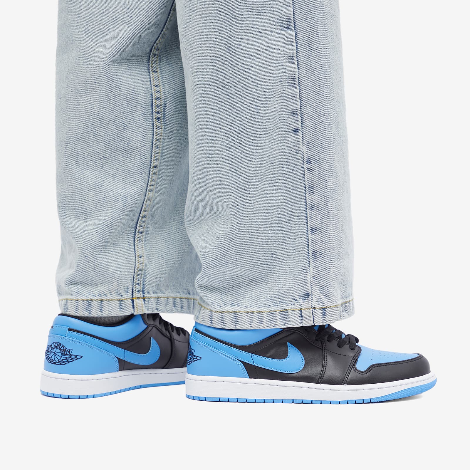 jordan 1 low black and blue