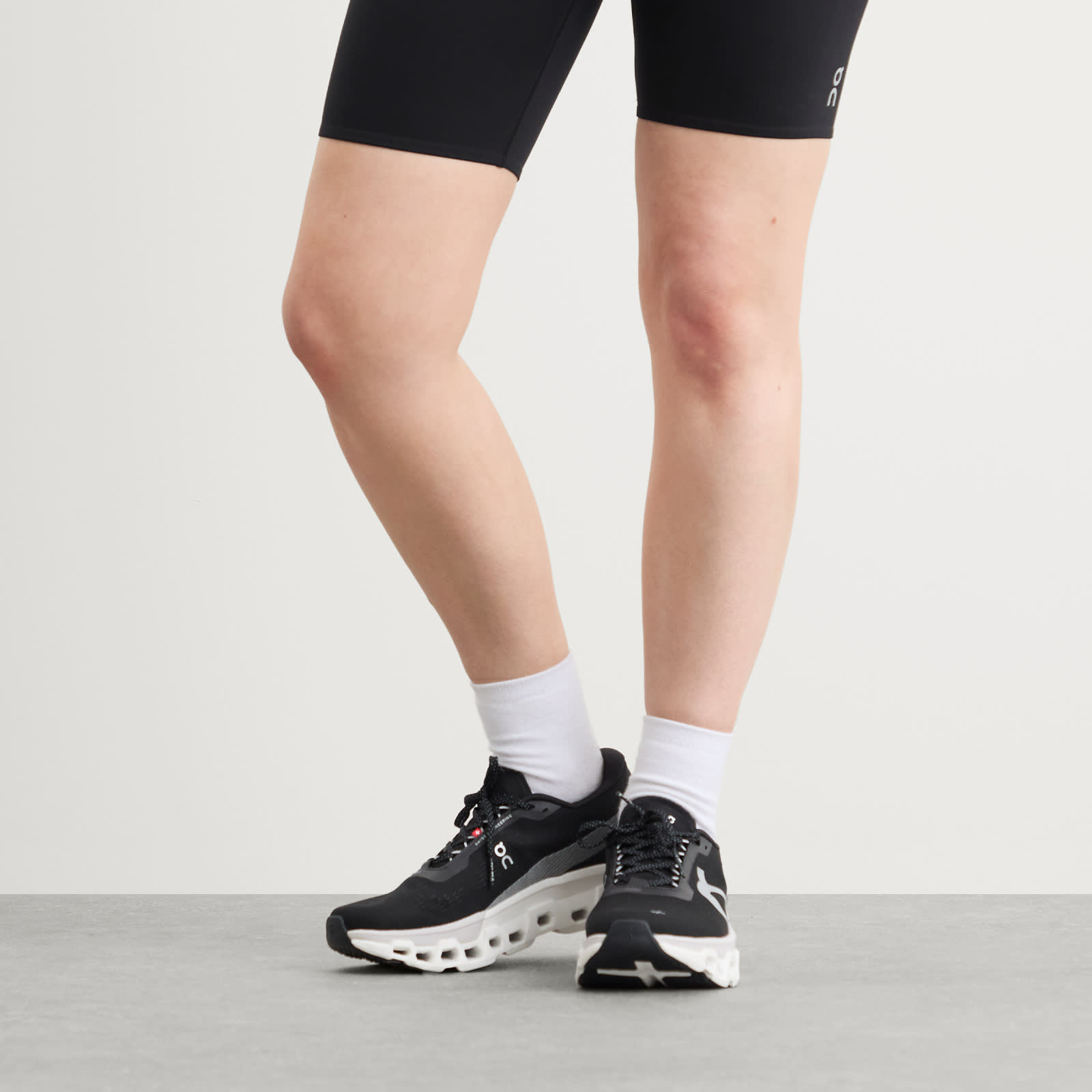 On Cloudmonster 2 Sneakers - Black & Frost