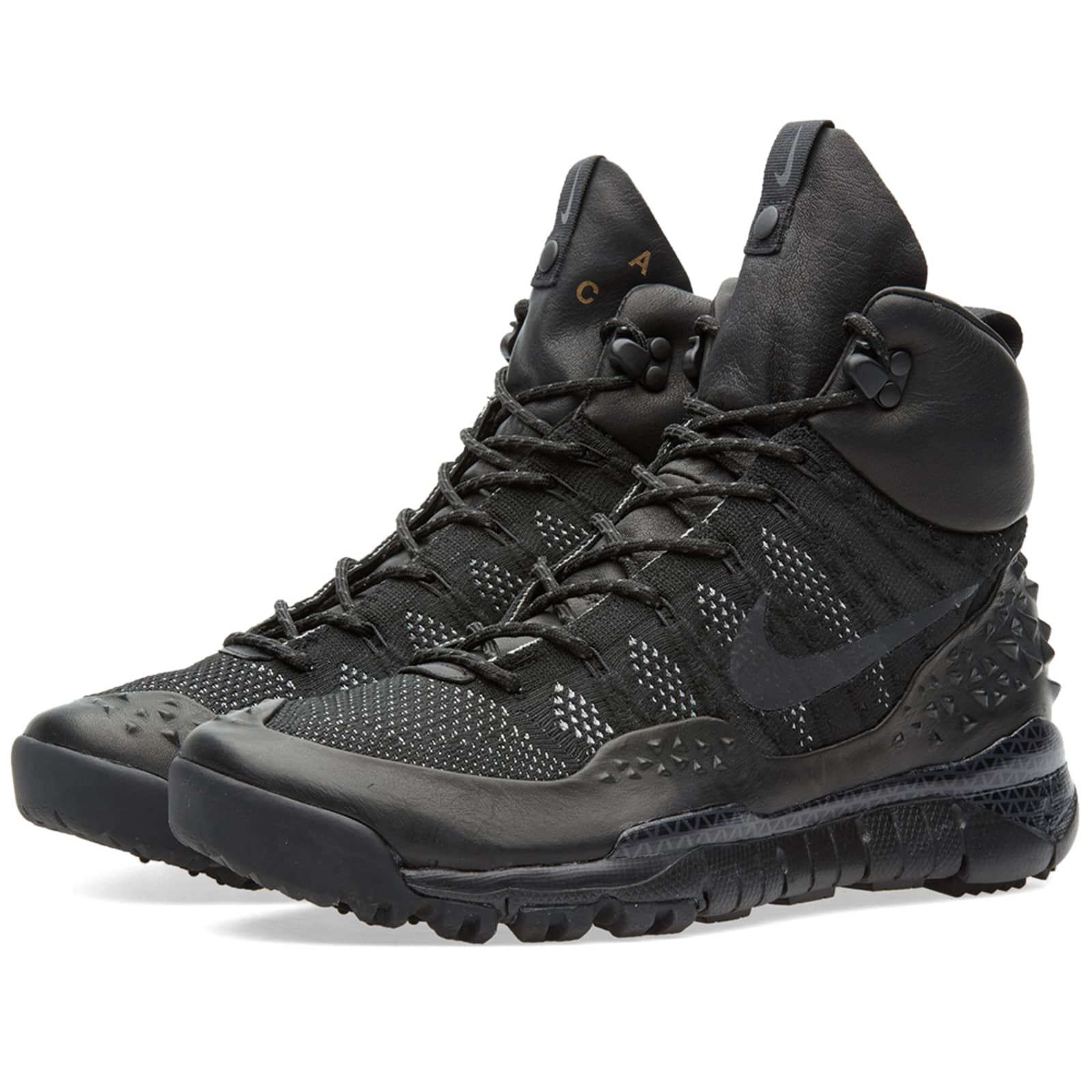 nikelab acg lupinek flyknit low sfb