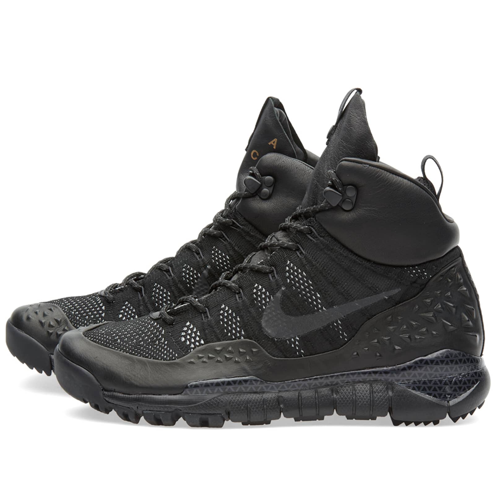 nikelab acg lupinek flyknit low sfb
