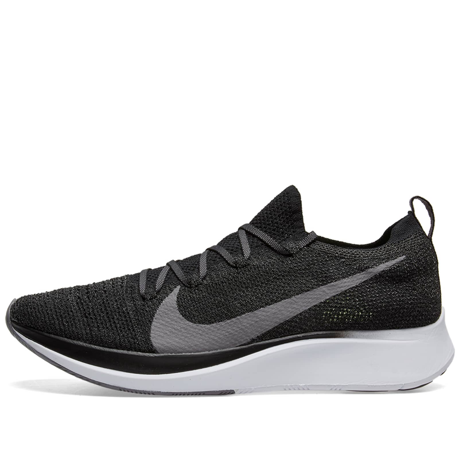 nike zoom fly flyknit women