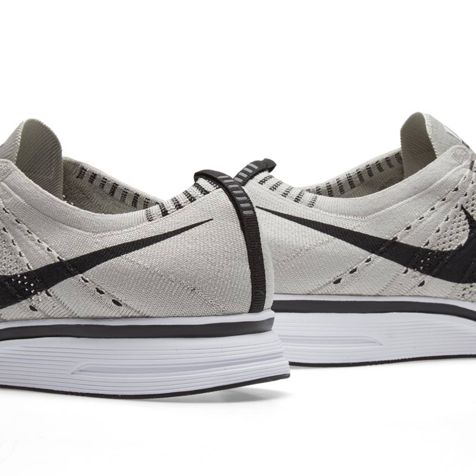 flyknit trainer pale grey