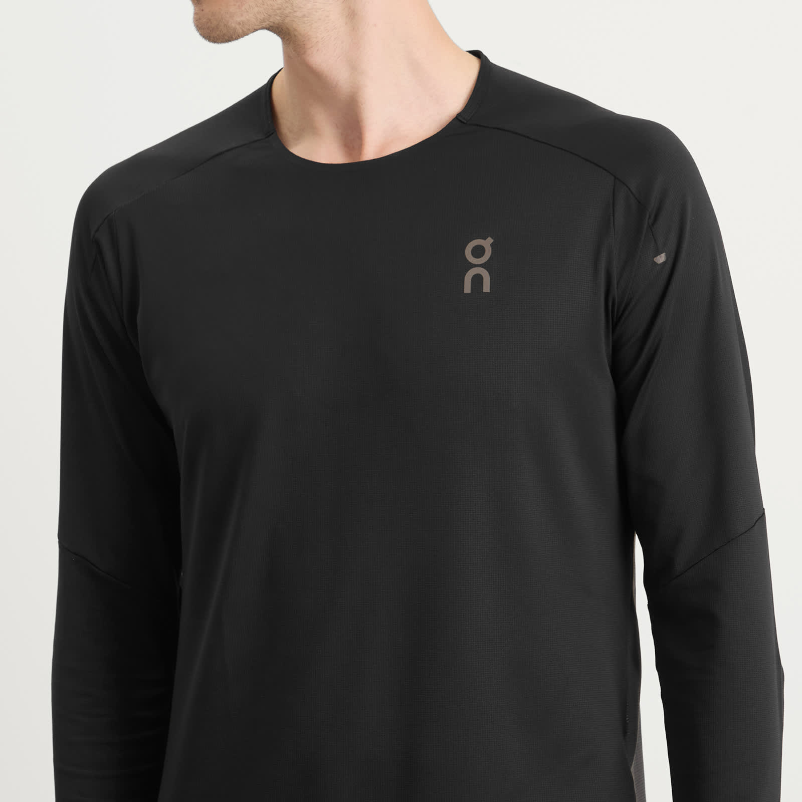 ON Performance Long Tee