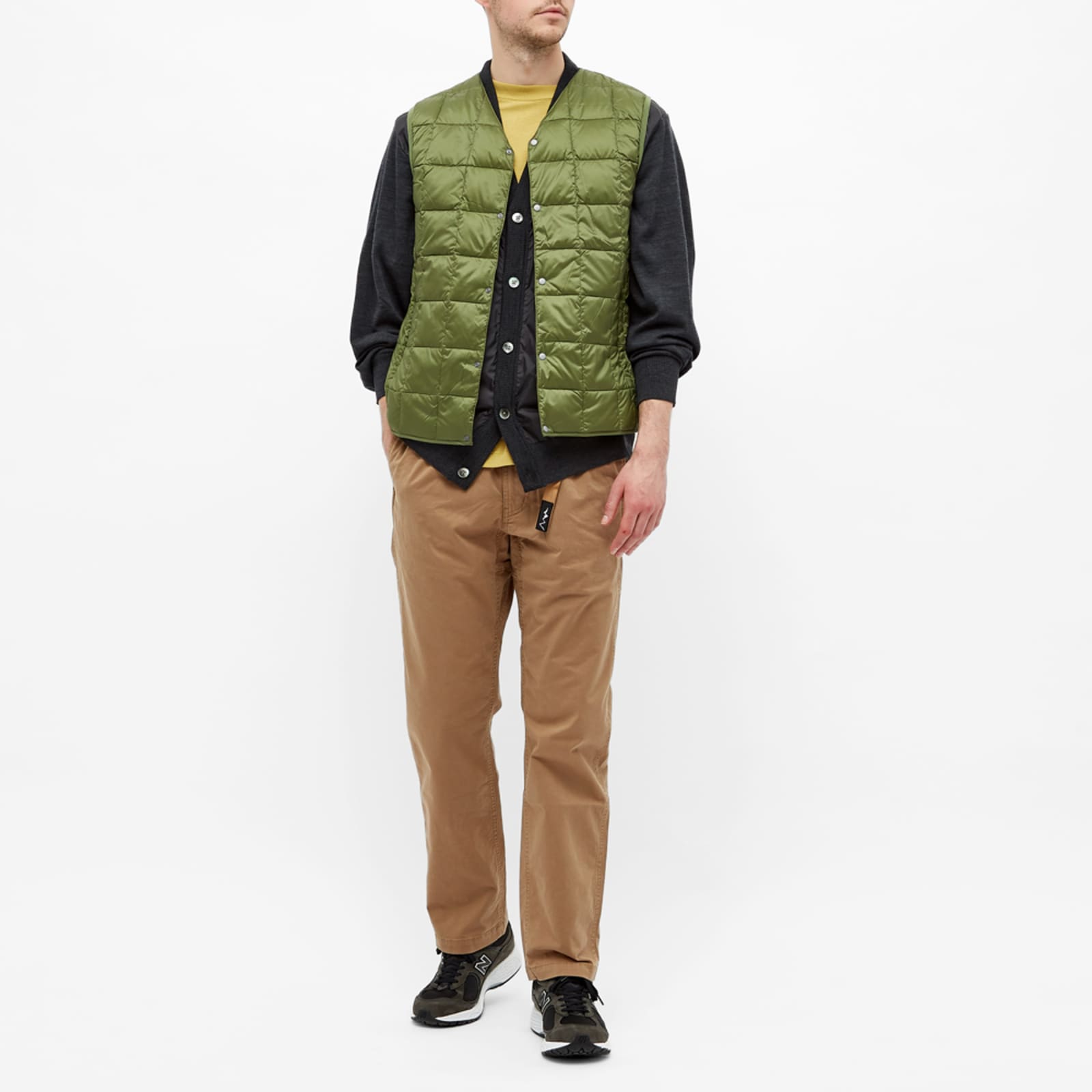 Taion VNeck Down Vest Olive END. (US)