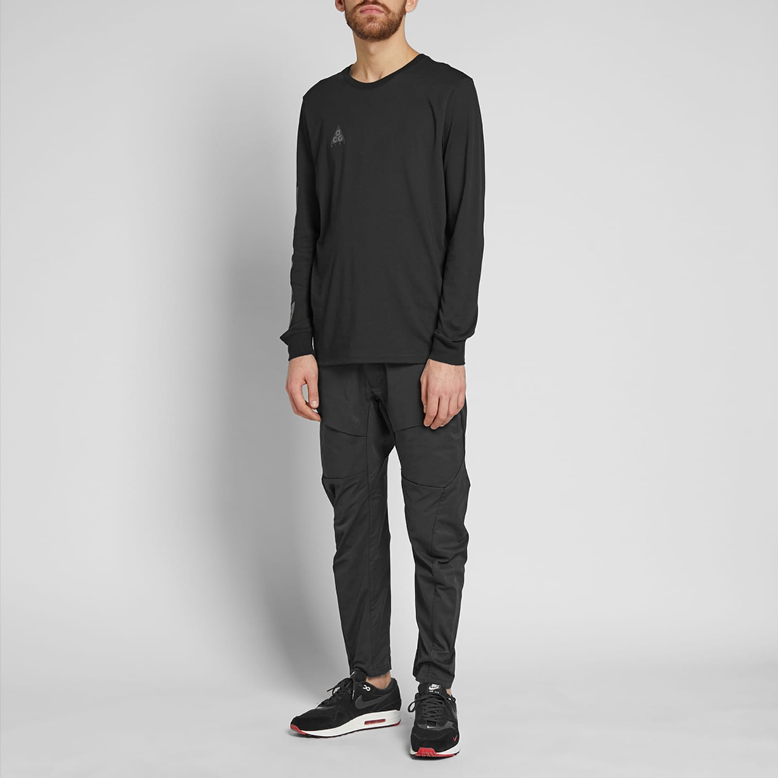 Nike ACG Long Sleeve Tee - Black & Bright Mandarin