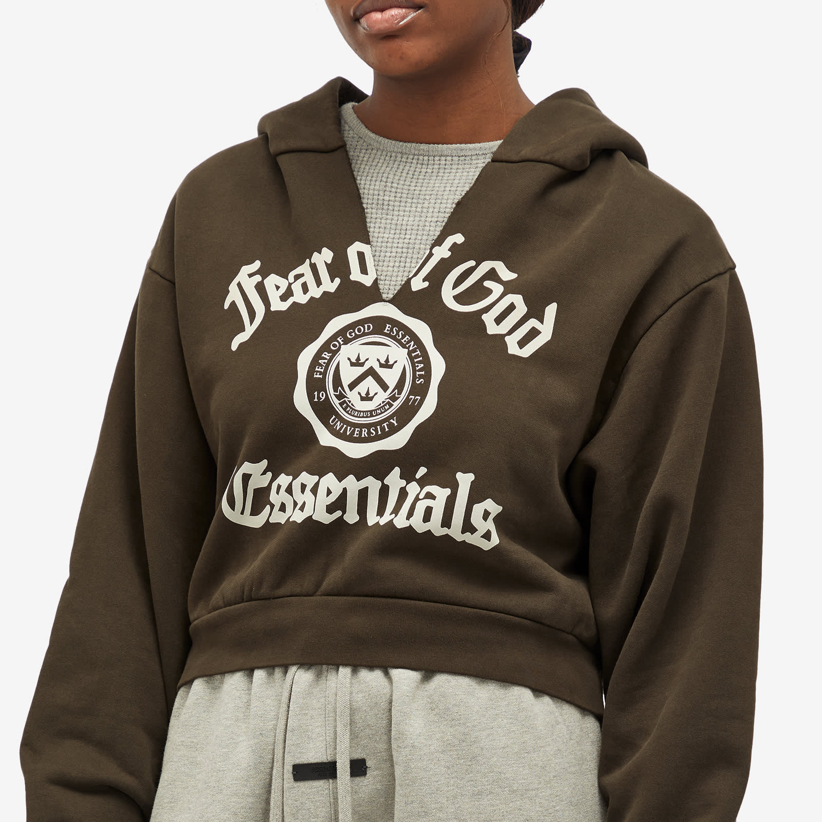Fear of God ESSENTIALS Heavy Fleece Cropped V-Neck Hoodie