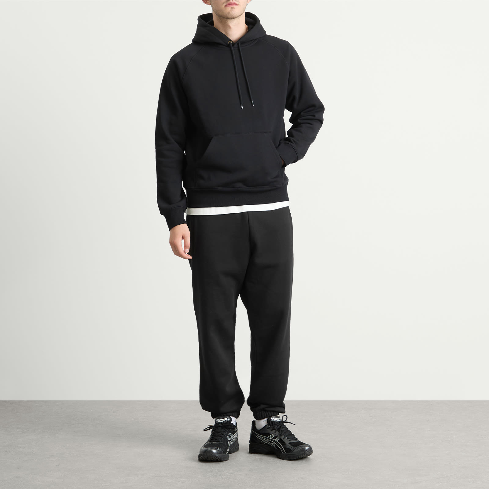 Carhartt WIP Chase Sweat Pants - Black & Gold