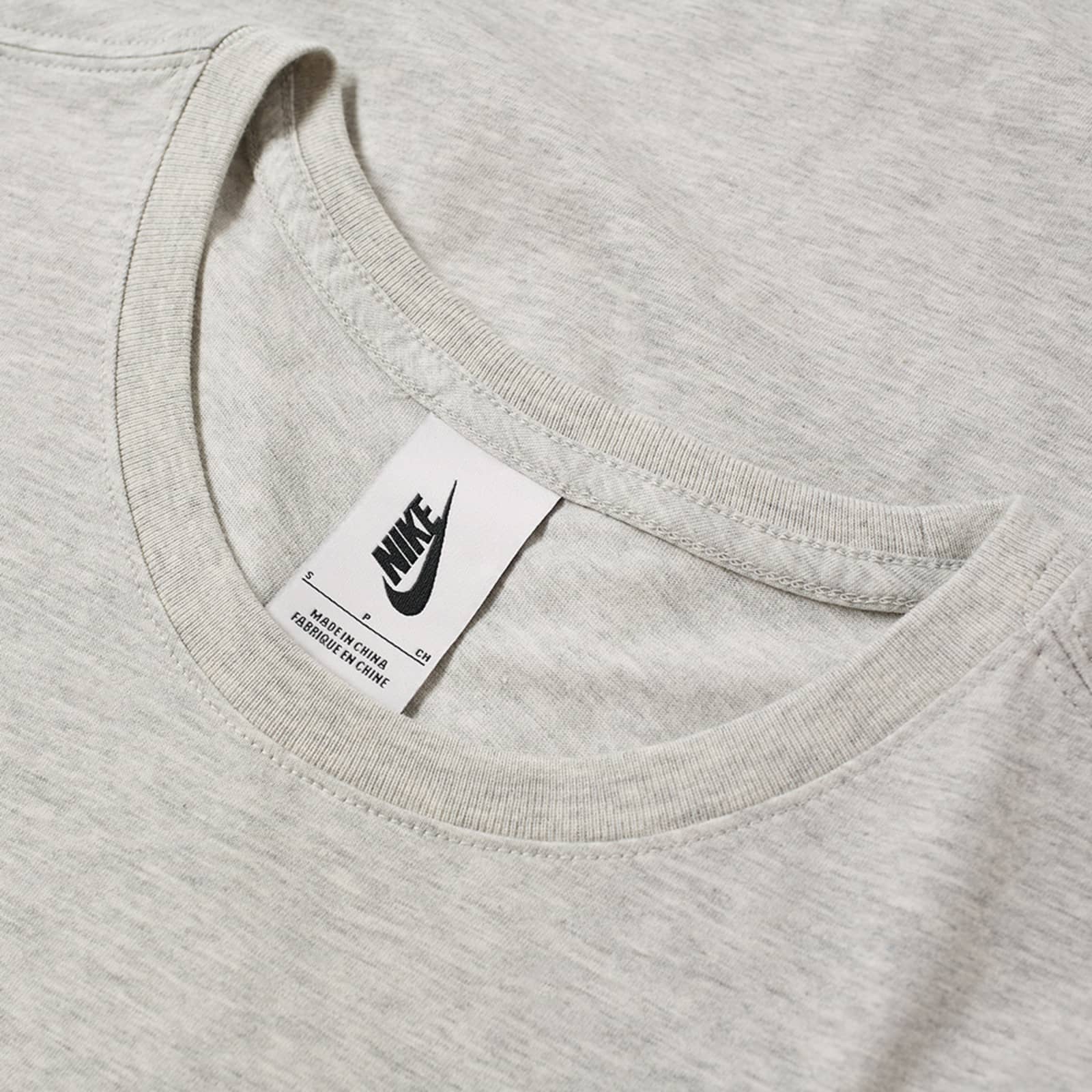 nikelab essentials tee