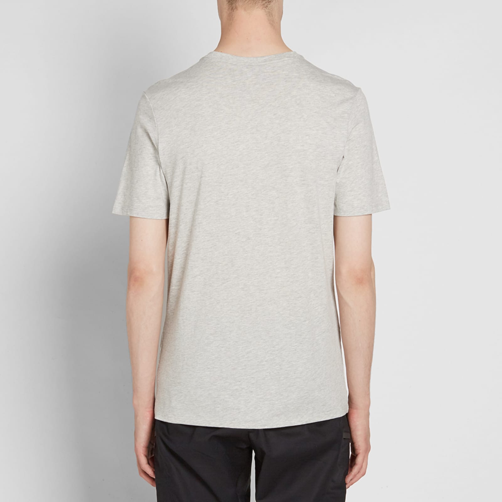 nikelab essentials tee