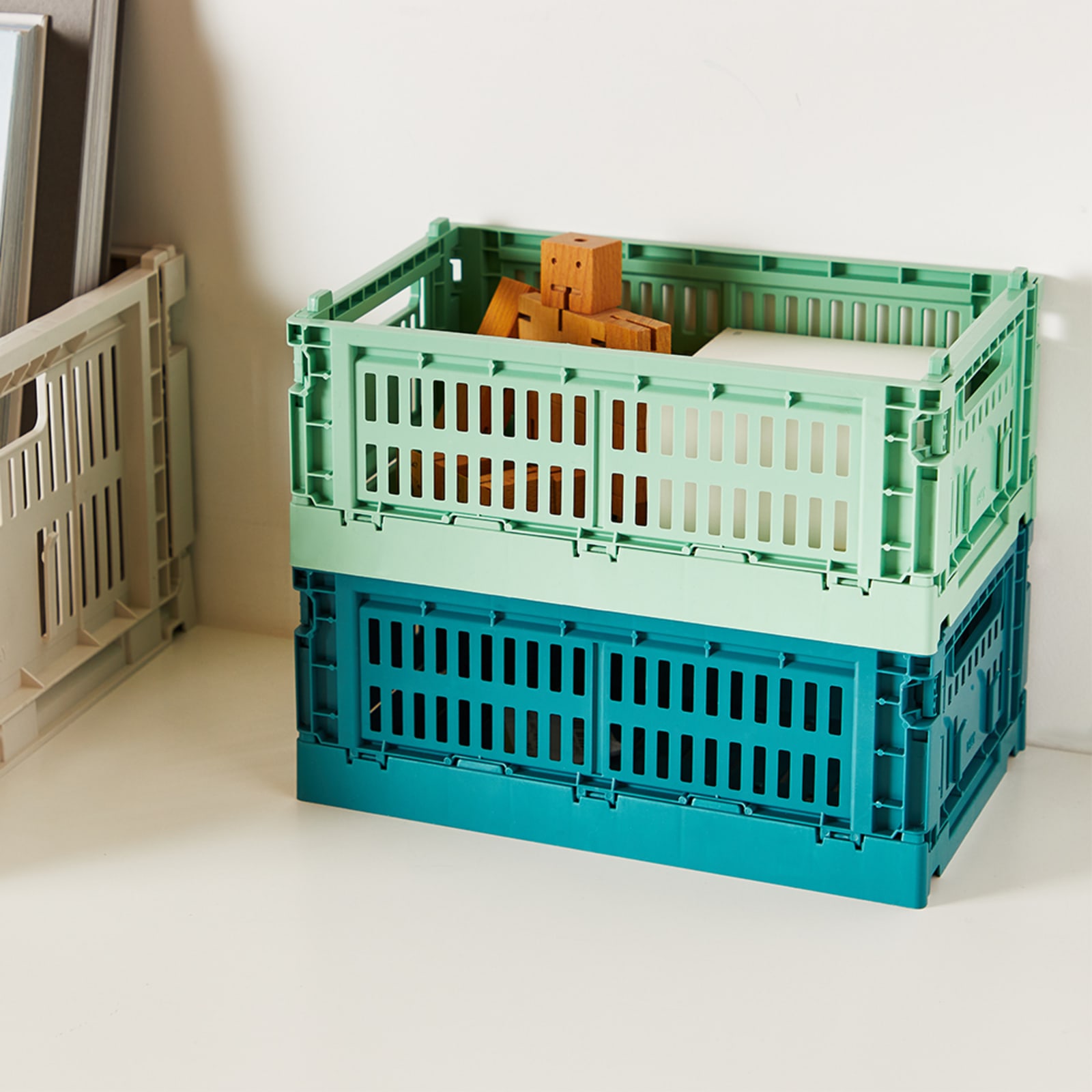 HAY Small Recycled Colour Crate Dark Mint END. (TW)