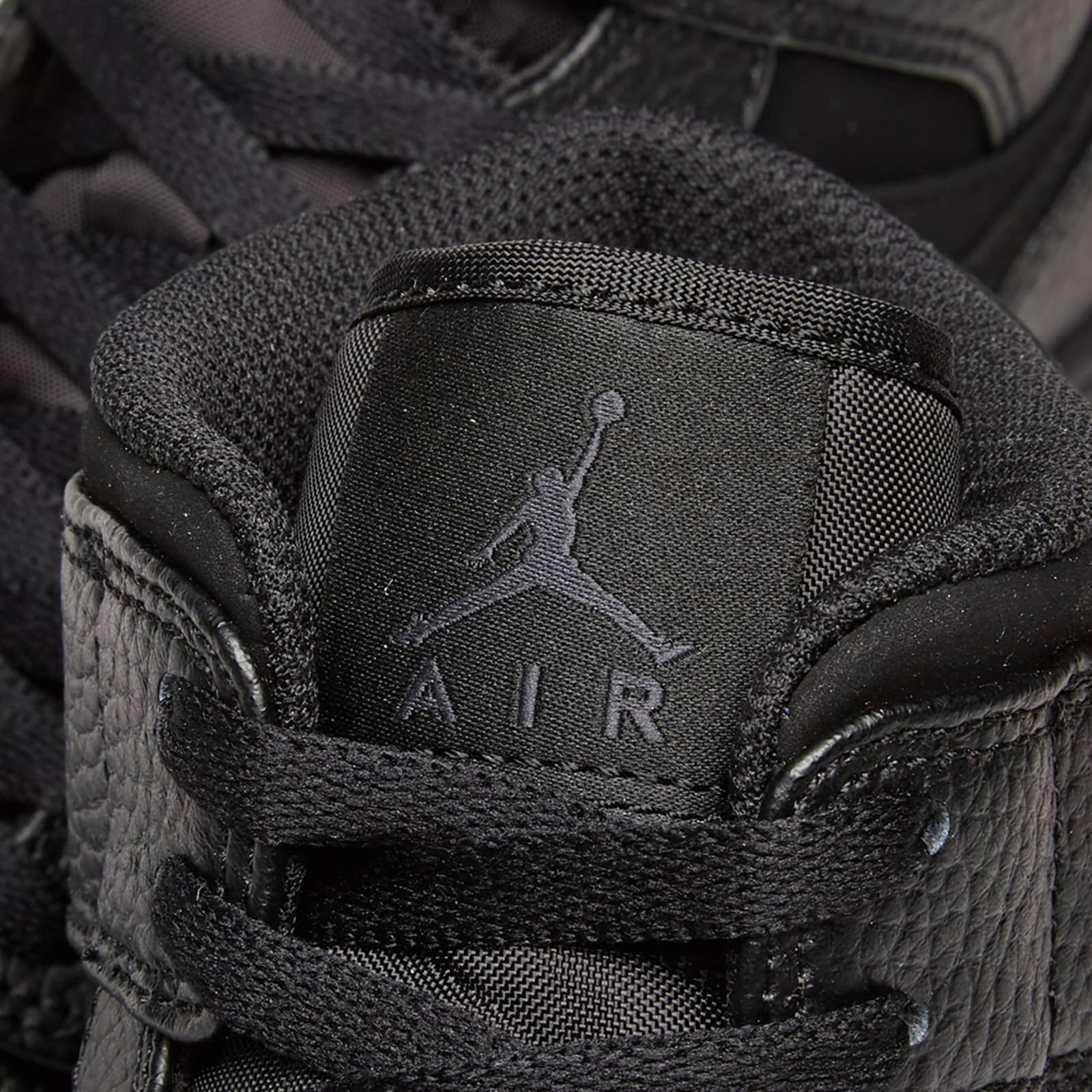 air jordan 1 mid black smoke grey