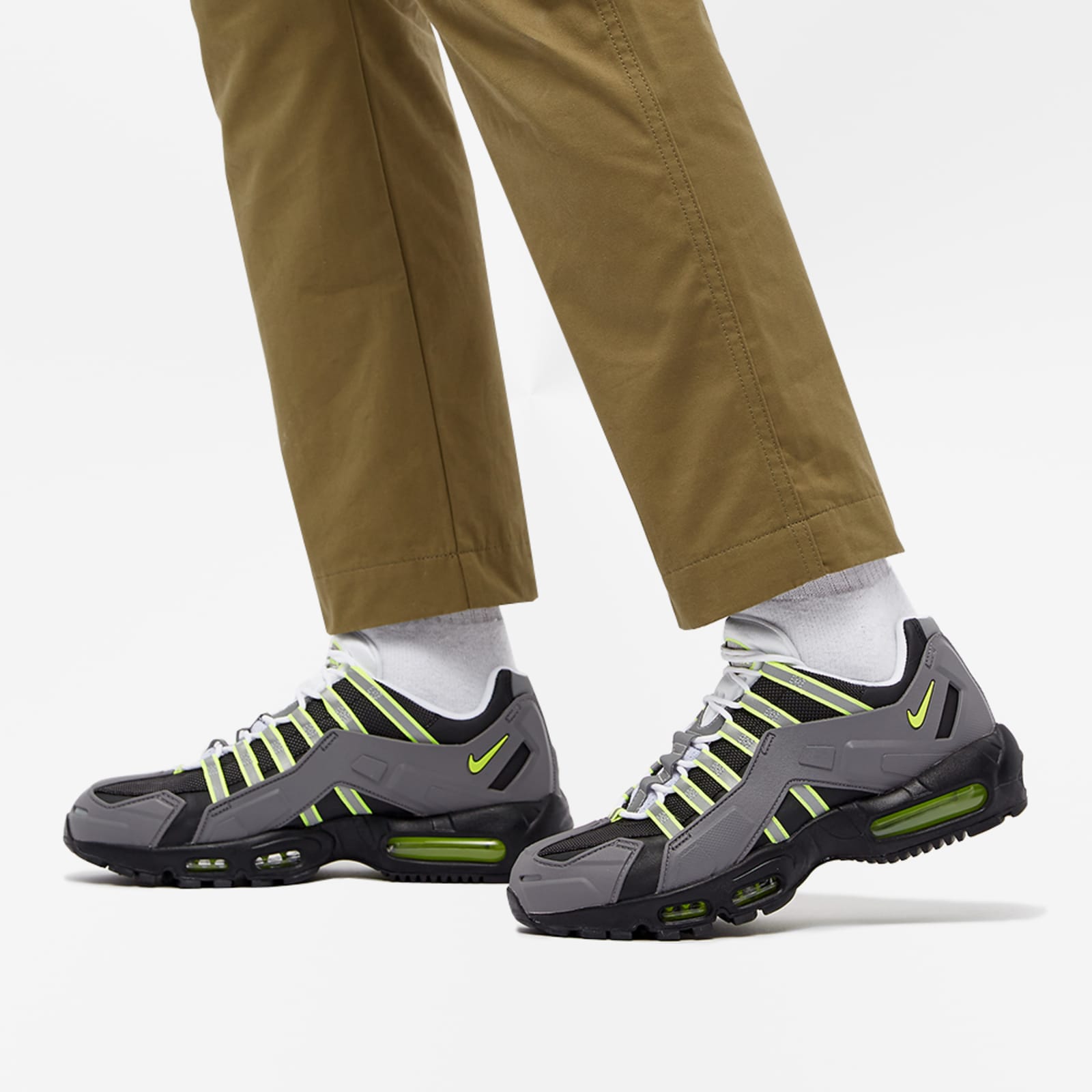 air max 95 black yellow