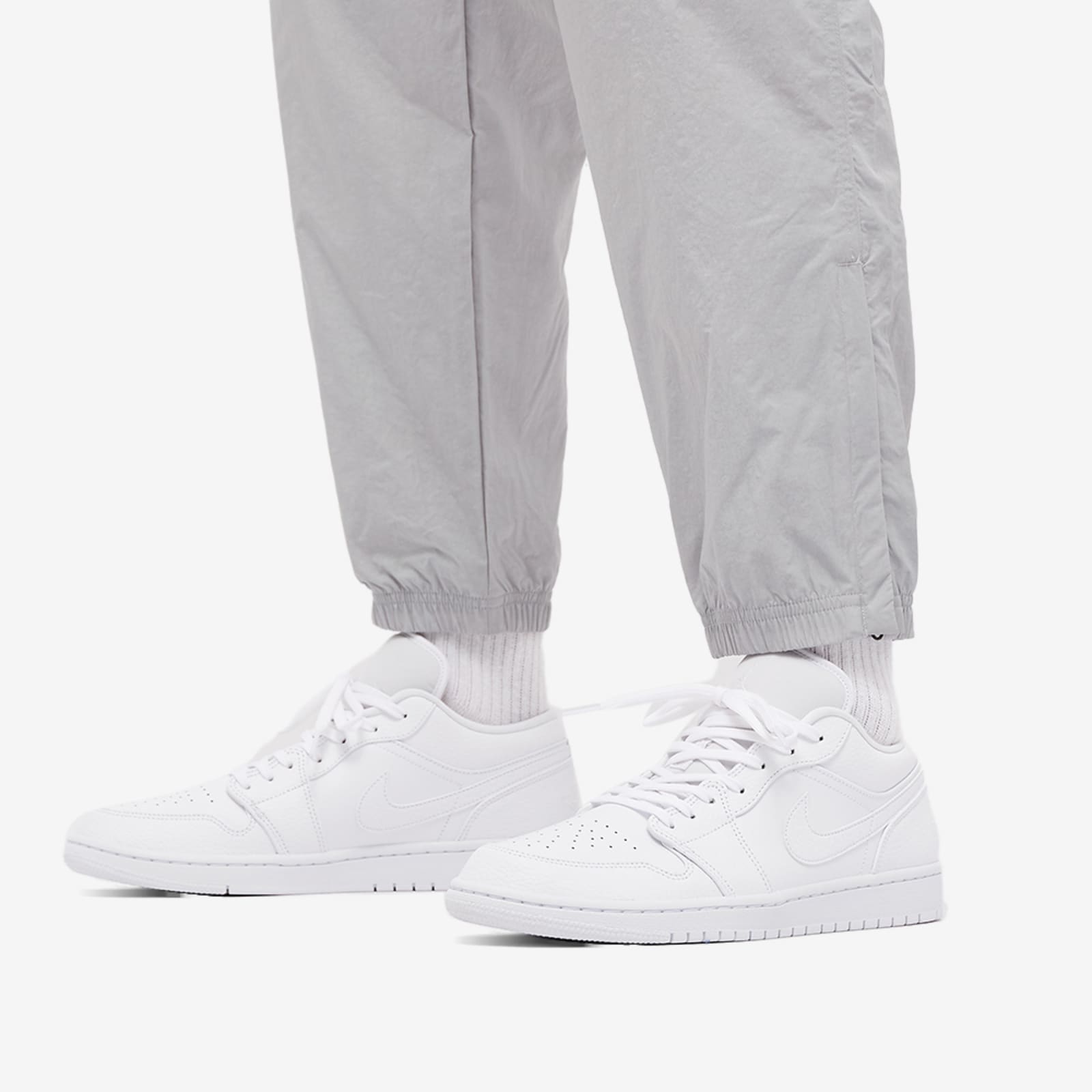 nike jordan 1 low white