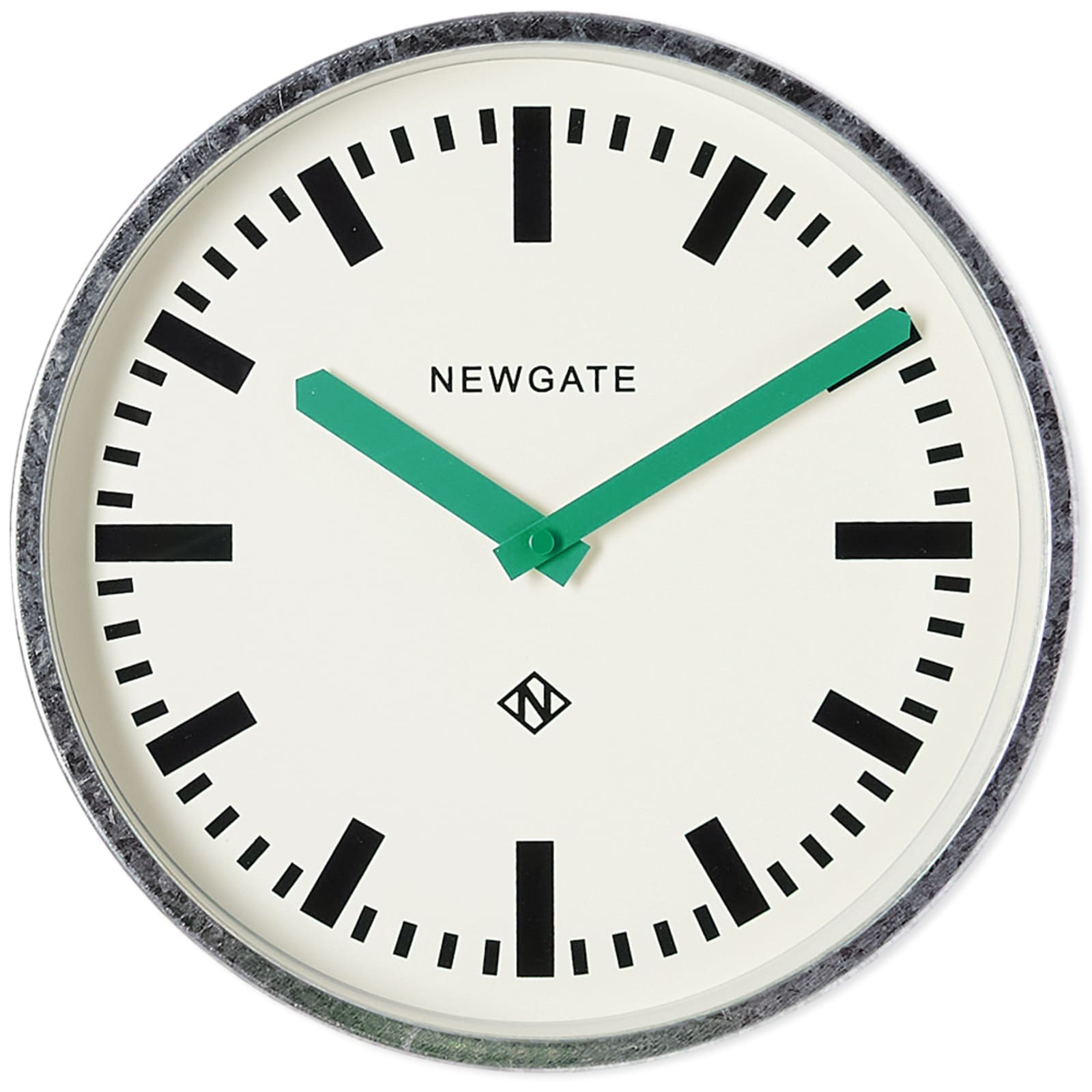 Newgate Clocks Luggage Wall Clock Green END. (GB)