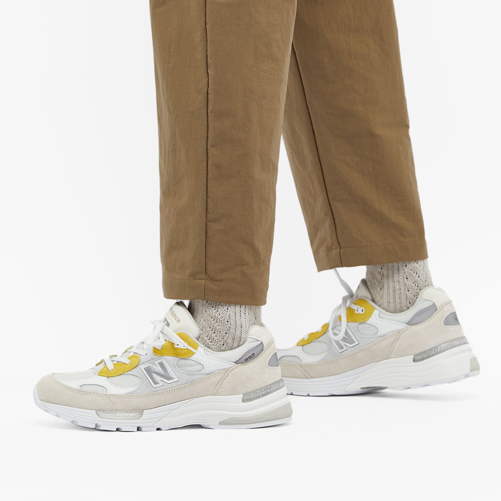 paperboy new balance 992