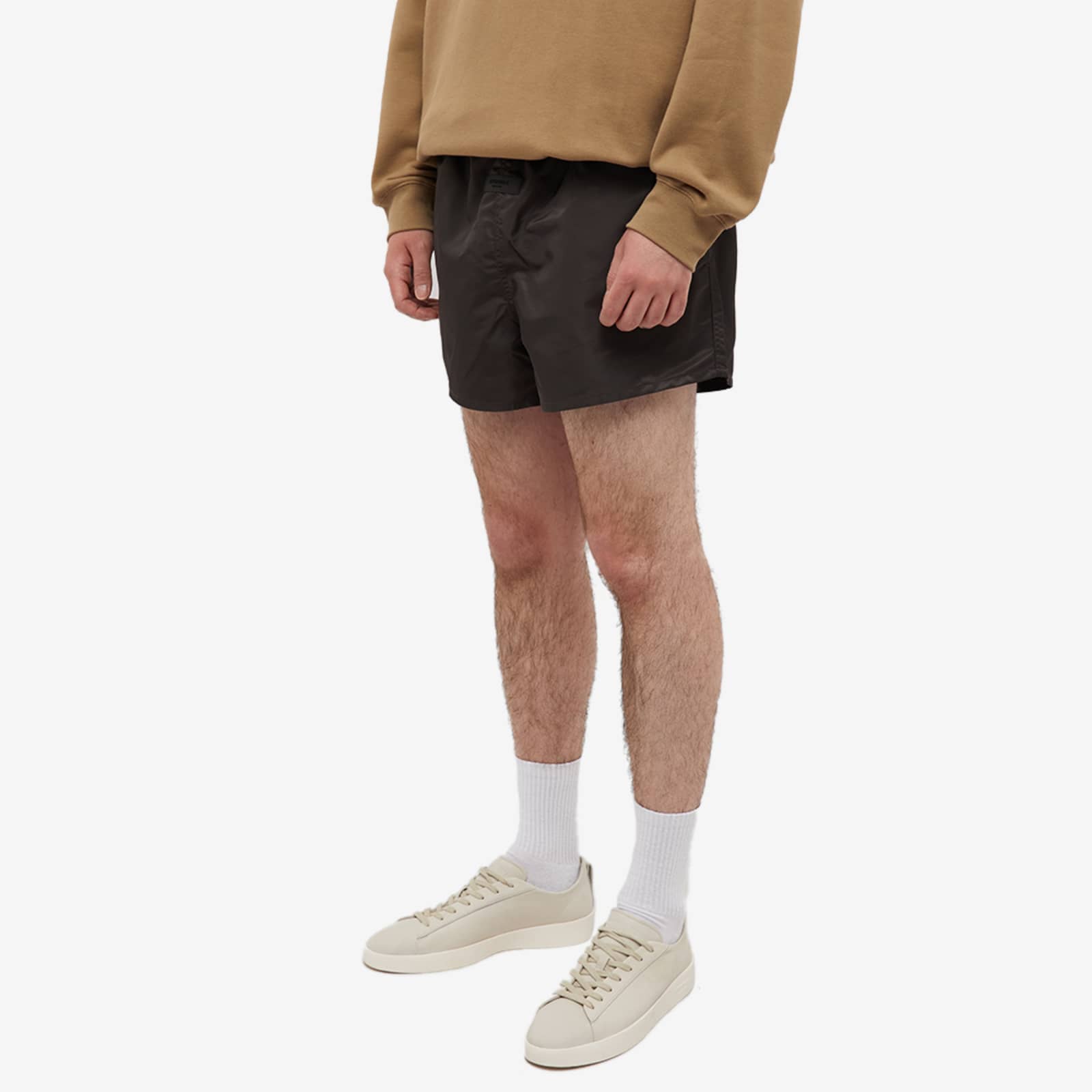 Fear of God ESSENTIALS Running Short Iron END. (US)