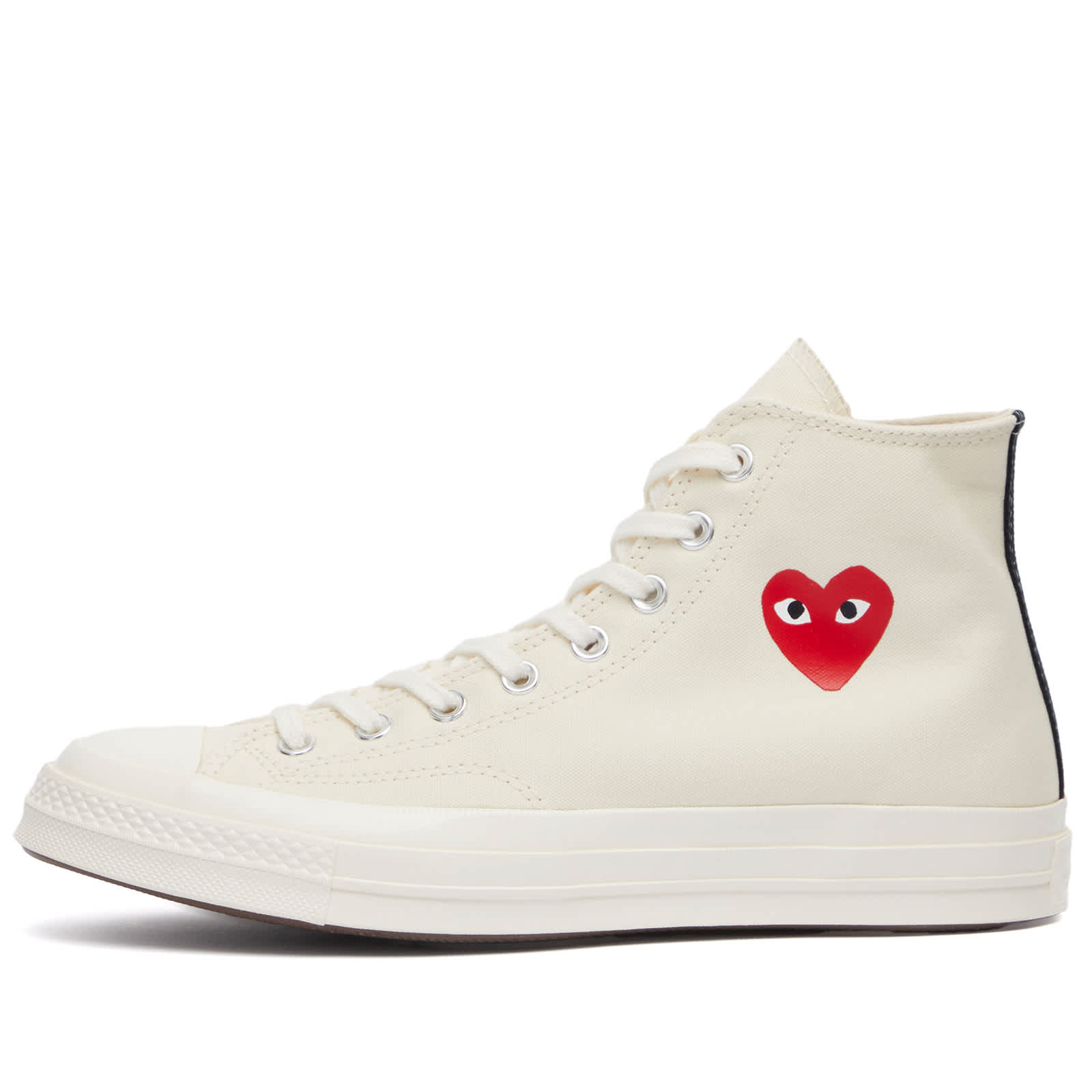 Comme des Garçons Play x Converse Chuck Taylor Red Heart 197 - White