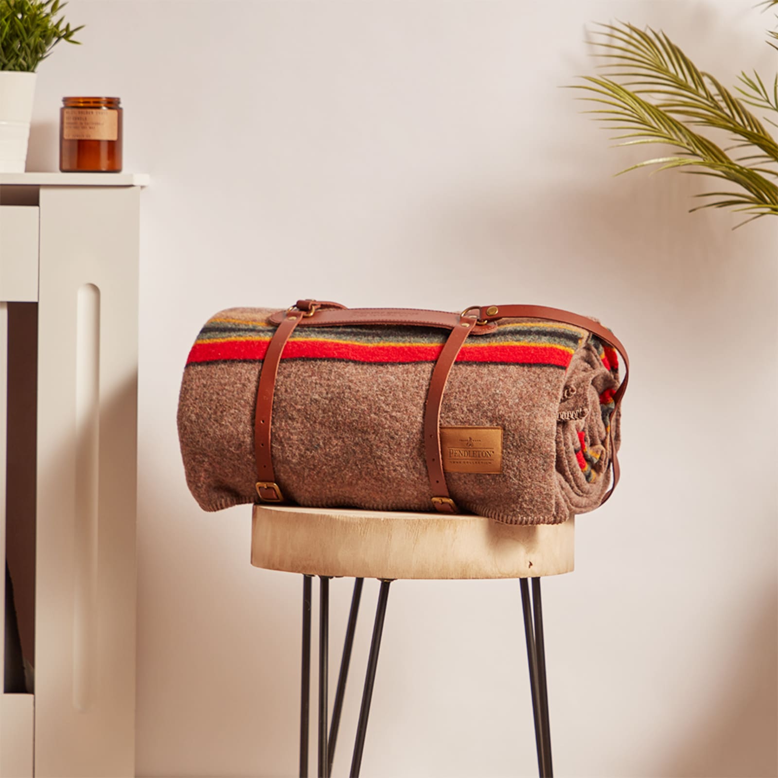 Pendleton Yakima Twin Wool Blanket with Carrier Mineral Umber END.