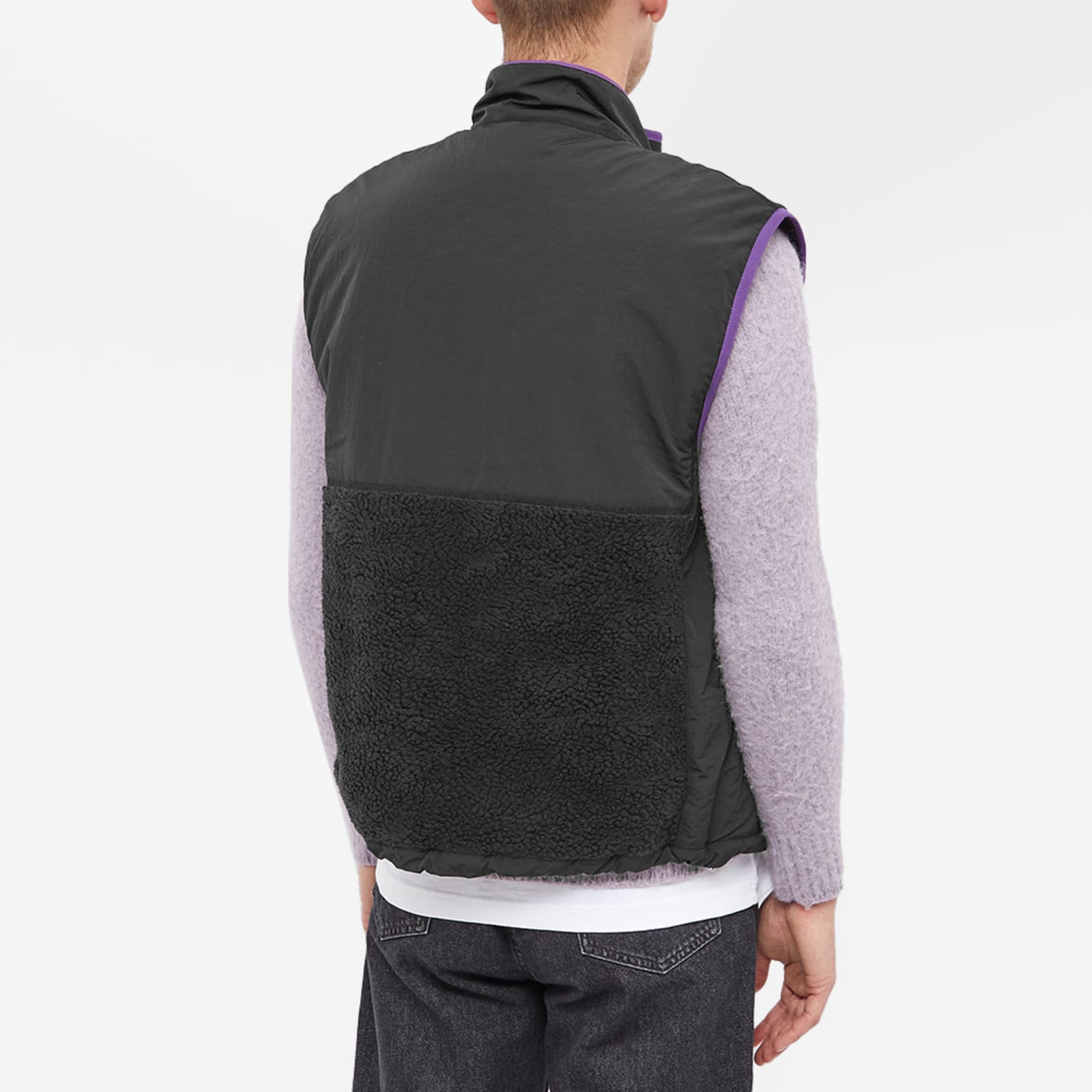 ami-heart-logo-sherpa-gillet-black-end