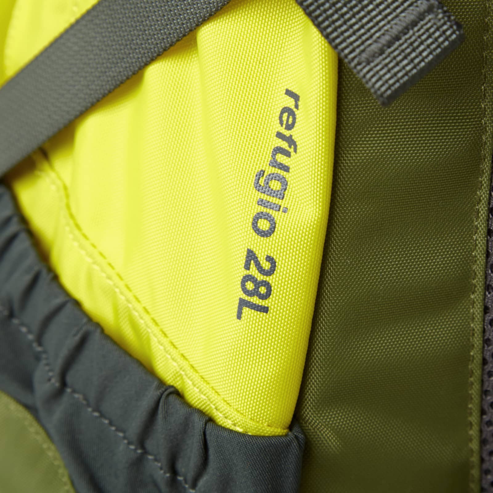 Patagonia Refugio 28 Litre Backpack Electric Yellow END.