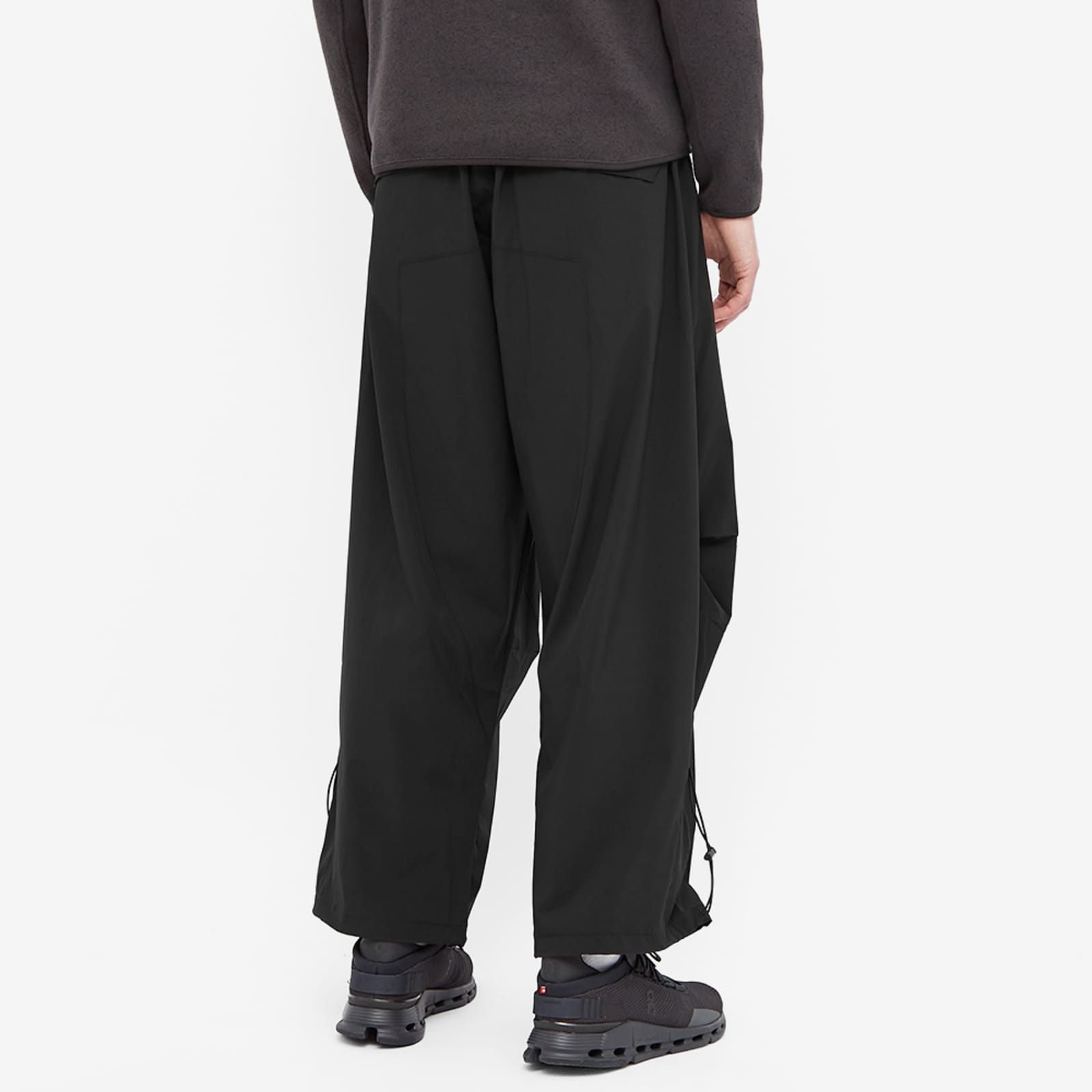 GOOPiMADE P3S “Hyperbola” Utility Track Pant Black END. (US)