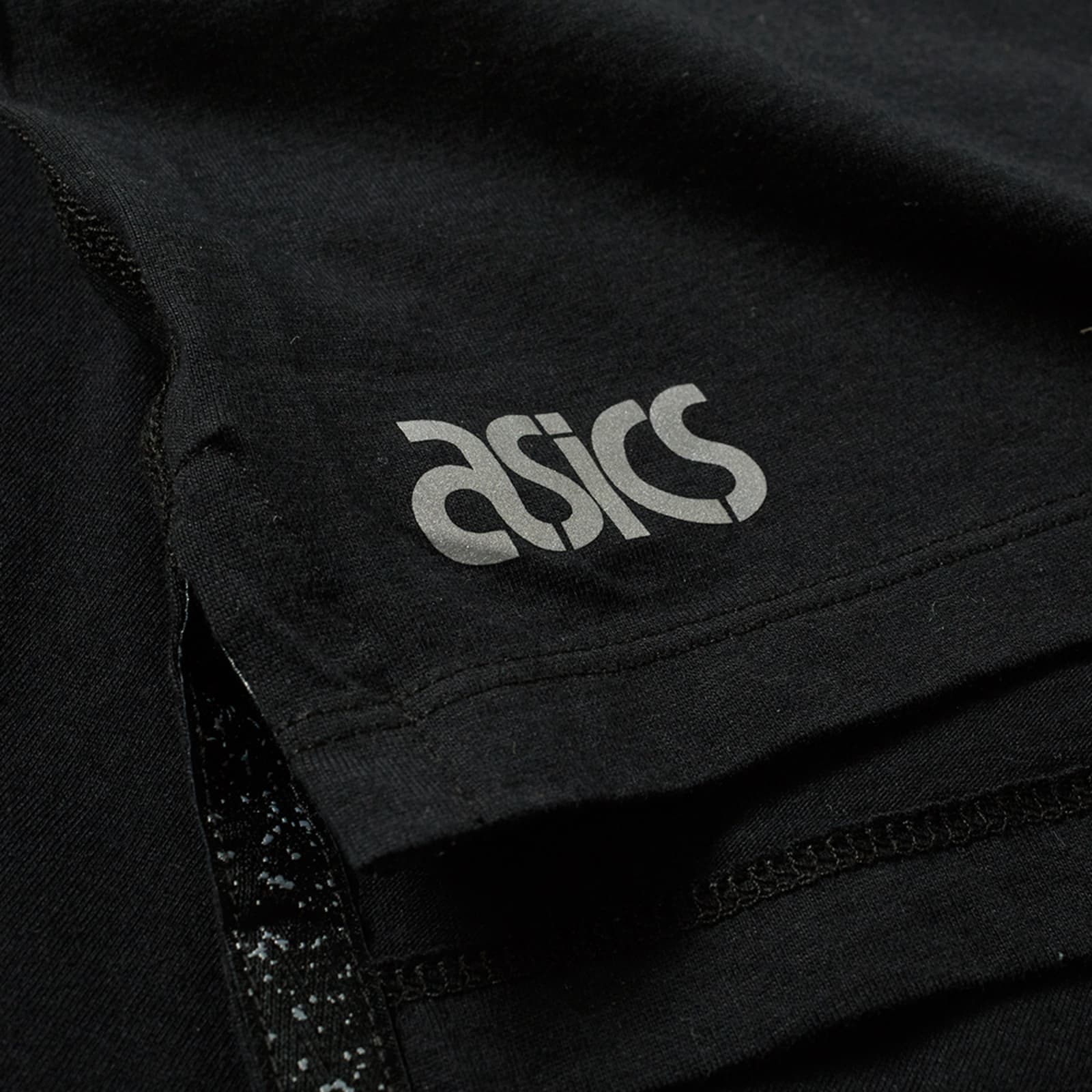 asics reigning champ black