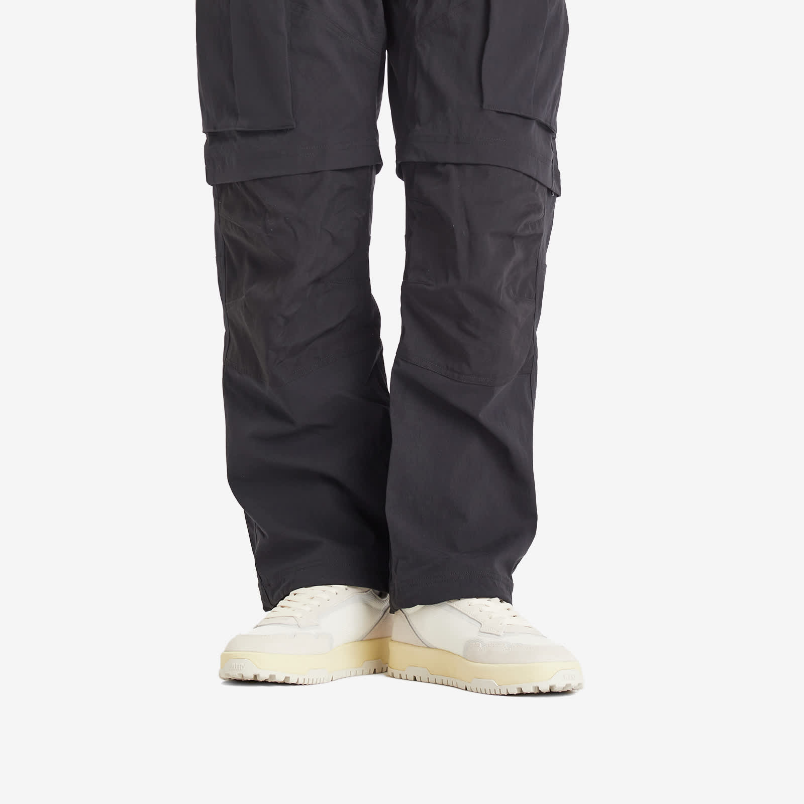 Autry Wildpace Low Sneaker - Nabuk Whit/Marshmellow