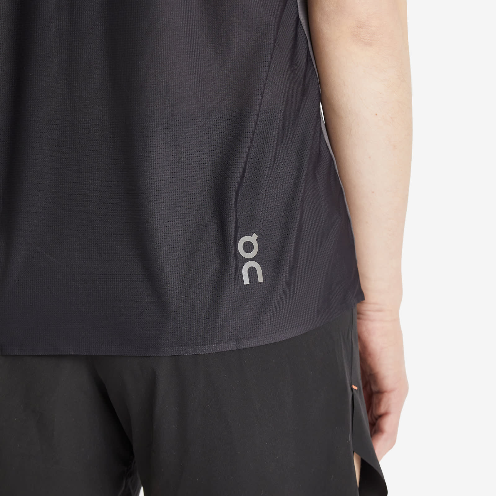 ON Performance T-Shirt - Eclipse & Black
