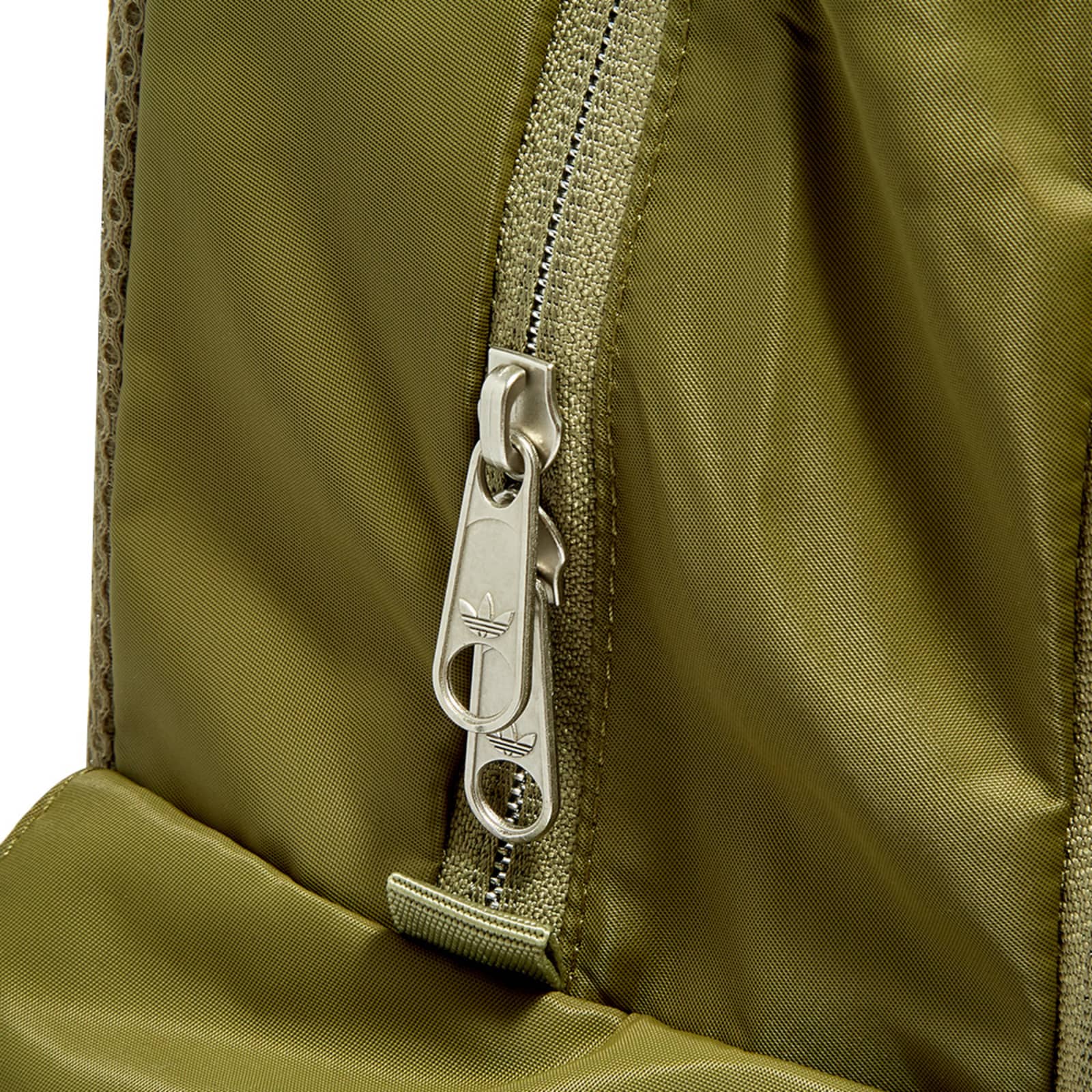 Adidas Clean Backpack Focus Olive END.