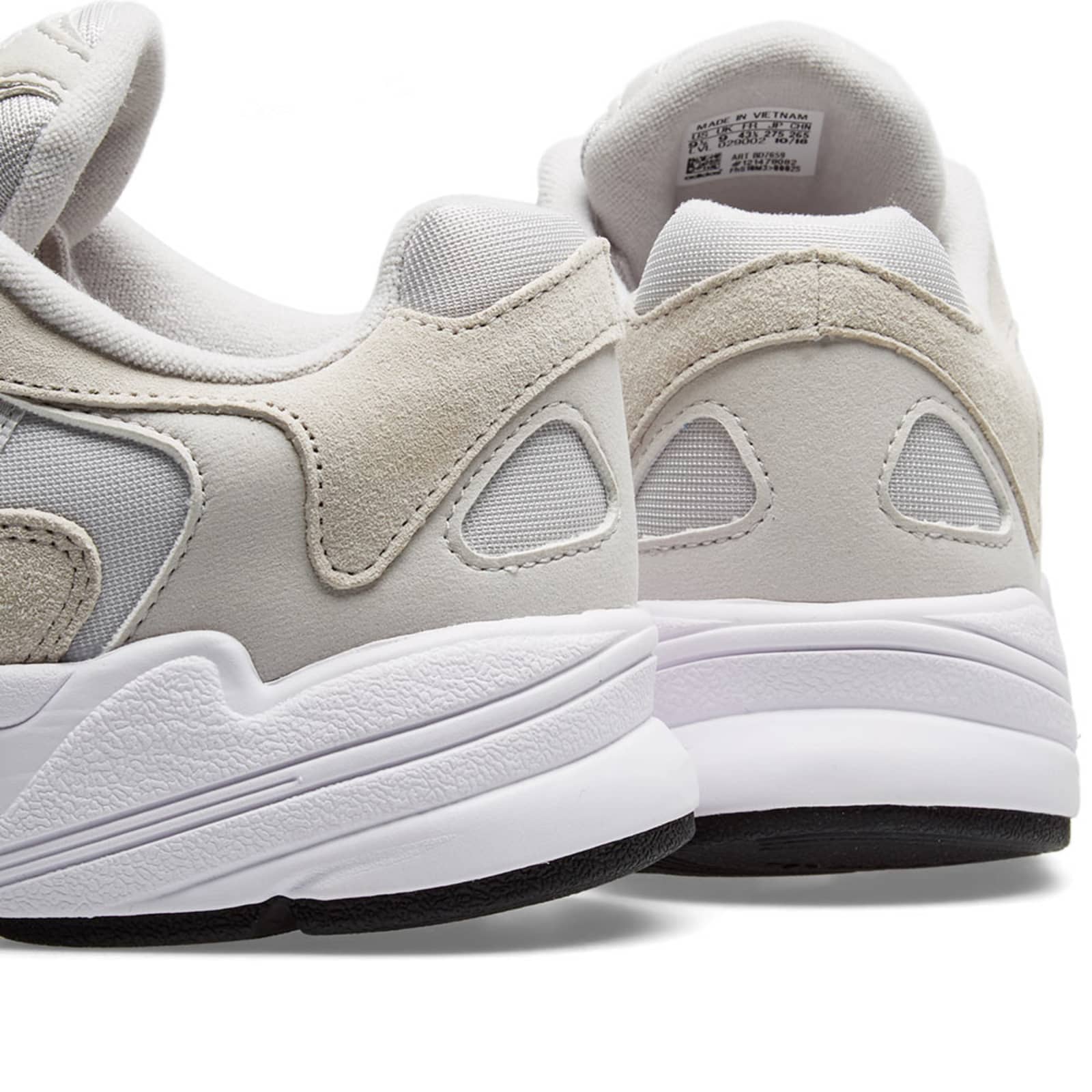 adidas yung og white grey