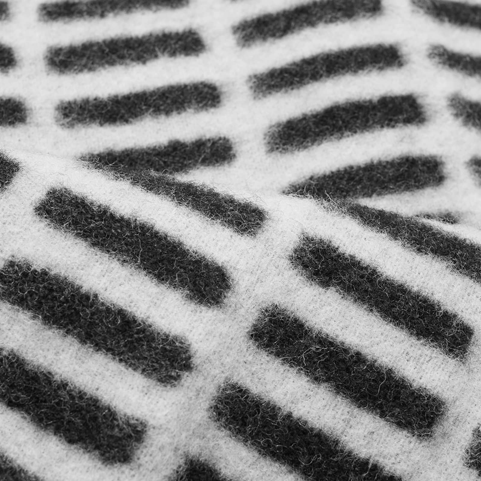 Artek Siena Blanket Black & White END.