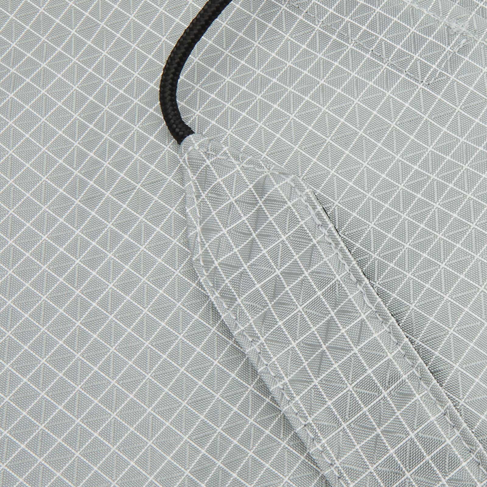 CAYL Seorak 5 Solid Grid Cross Body Bag Grey END.