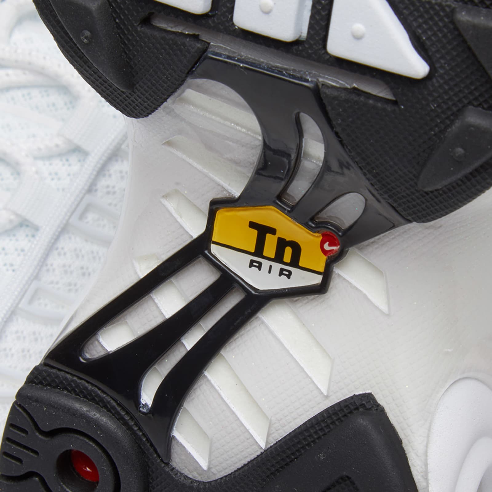 air max plus premium black