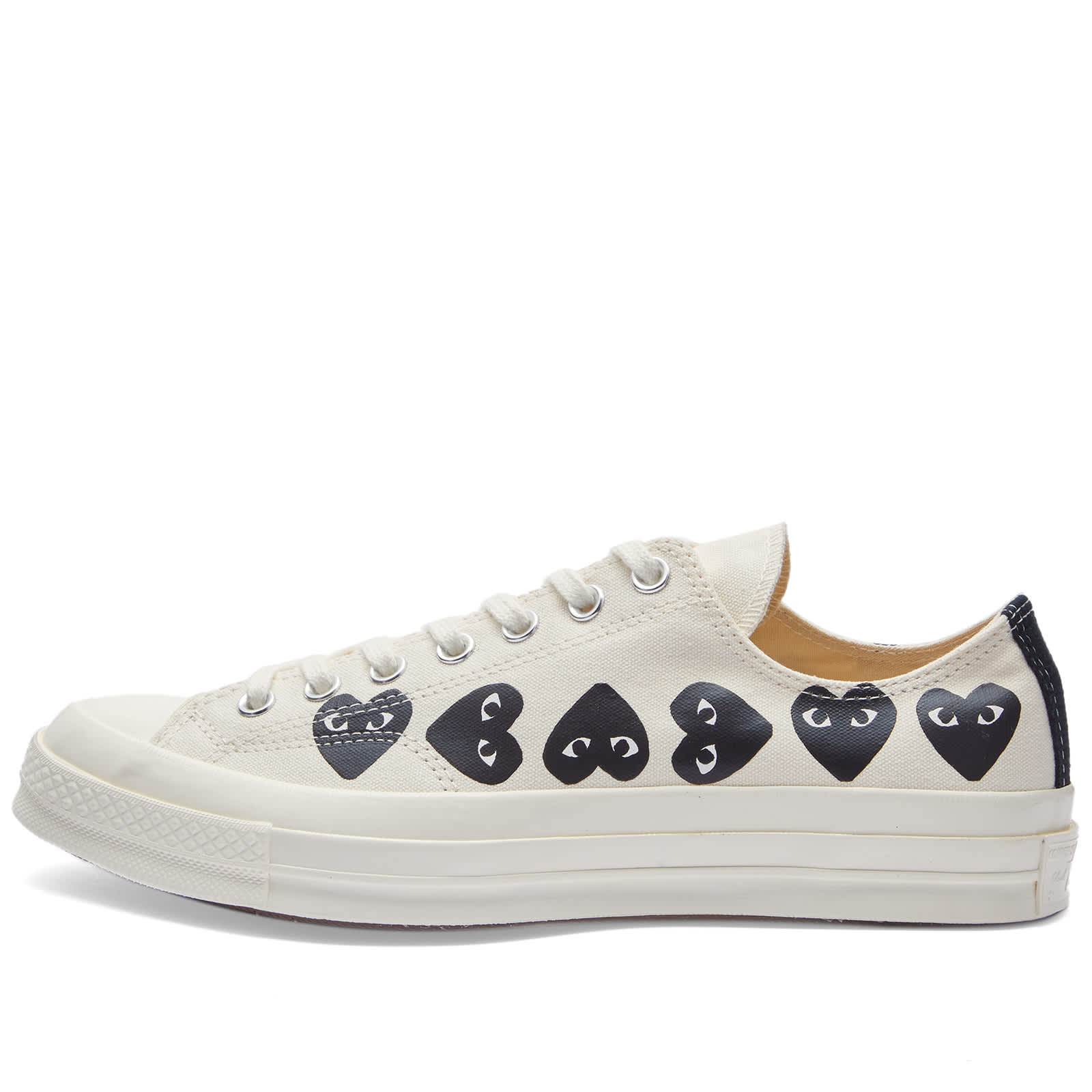 Comme des Garçons Play x Converse Multi Heart Low Sneaker - Beige