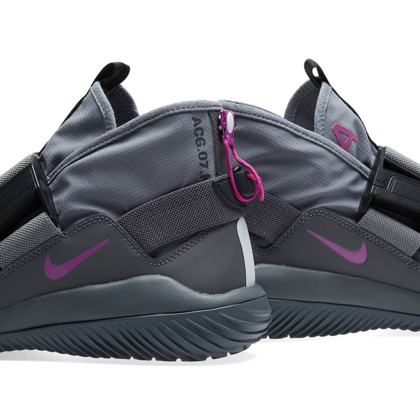 nikelab acg 07 komyuter