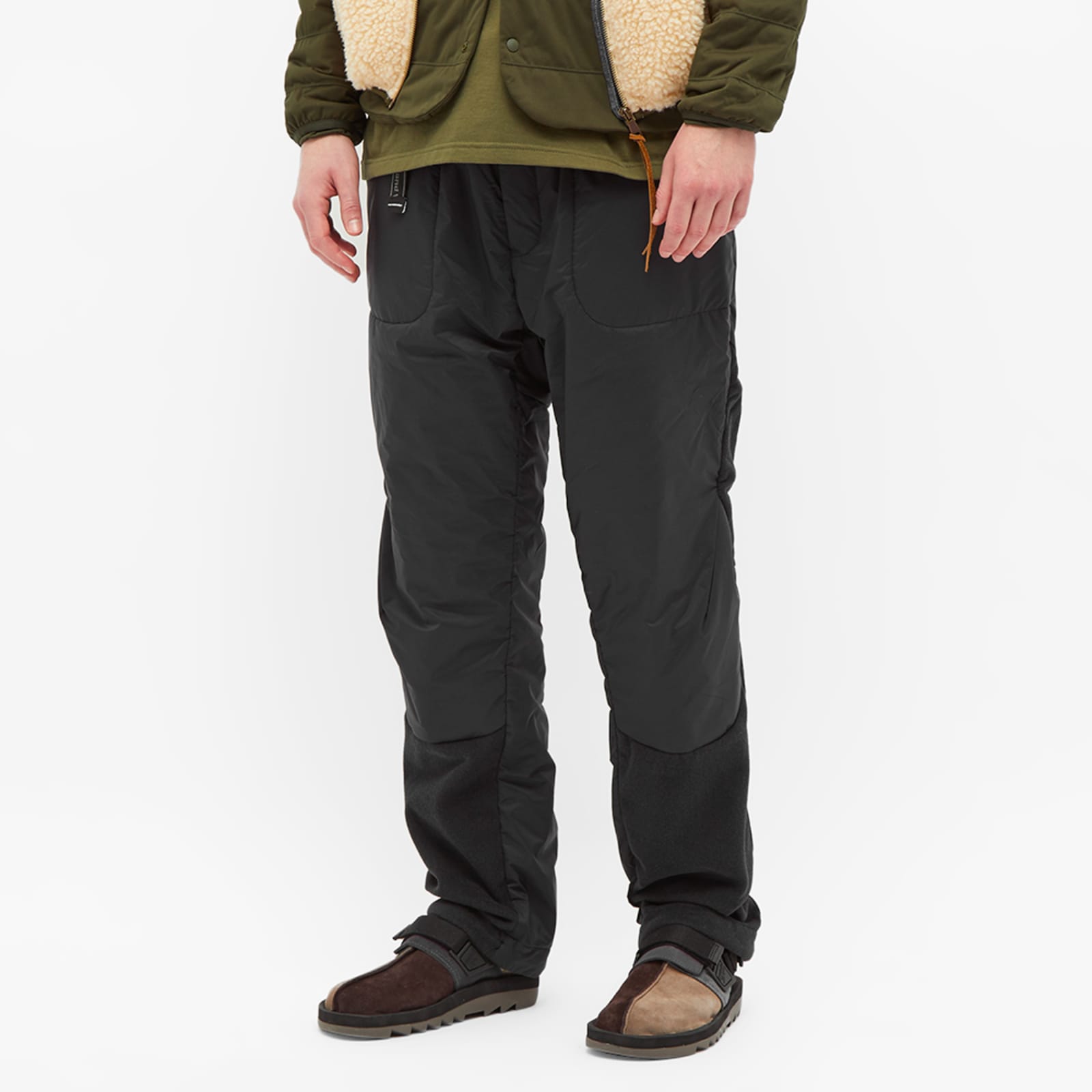 And Wander Top Fleece Pant Black END.