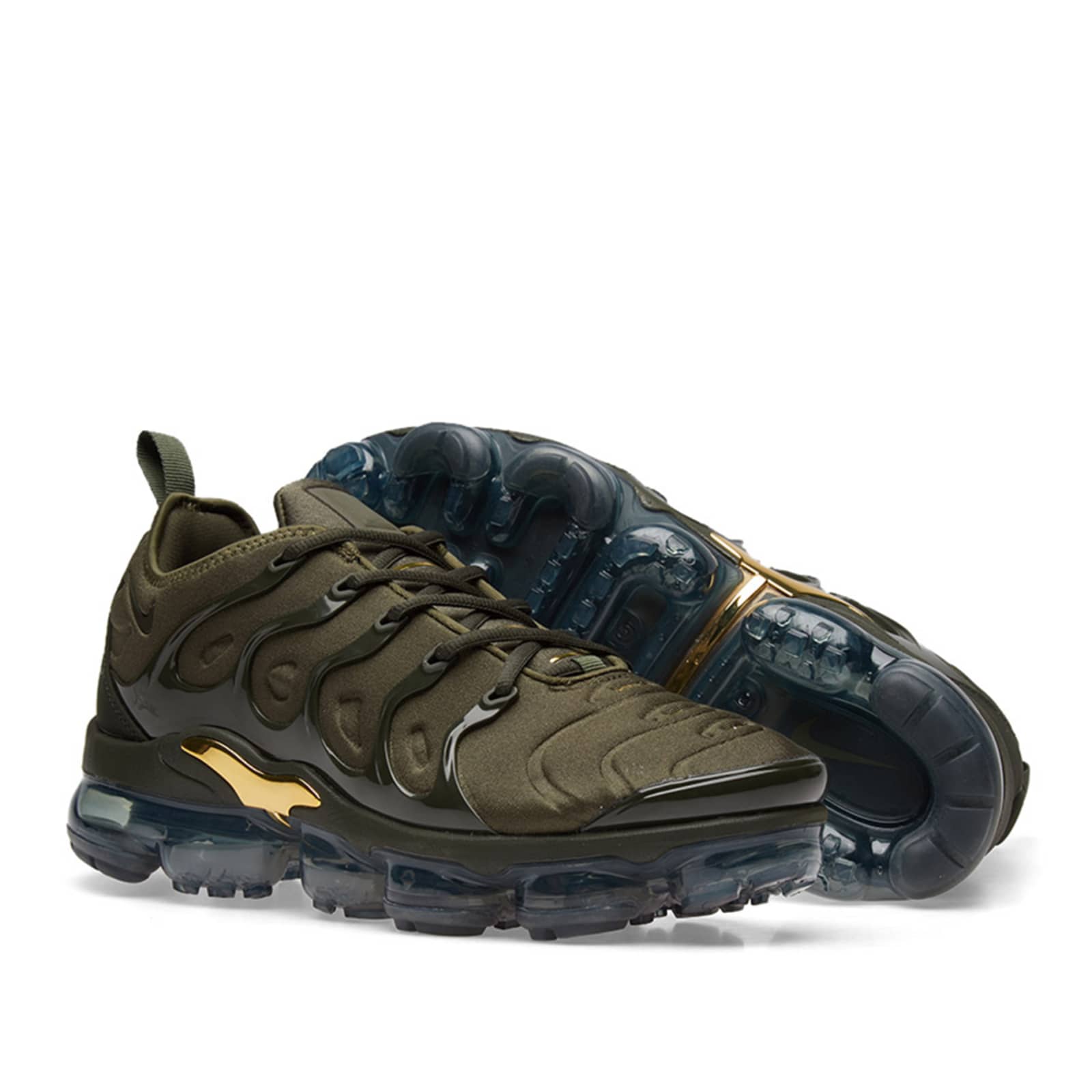 vapormax plus khaki