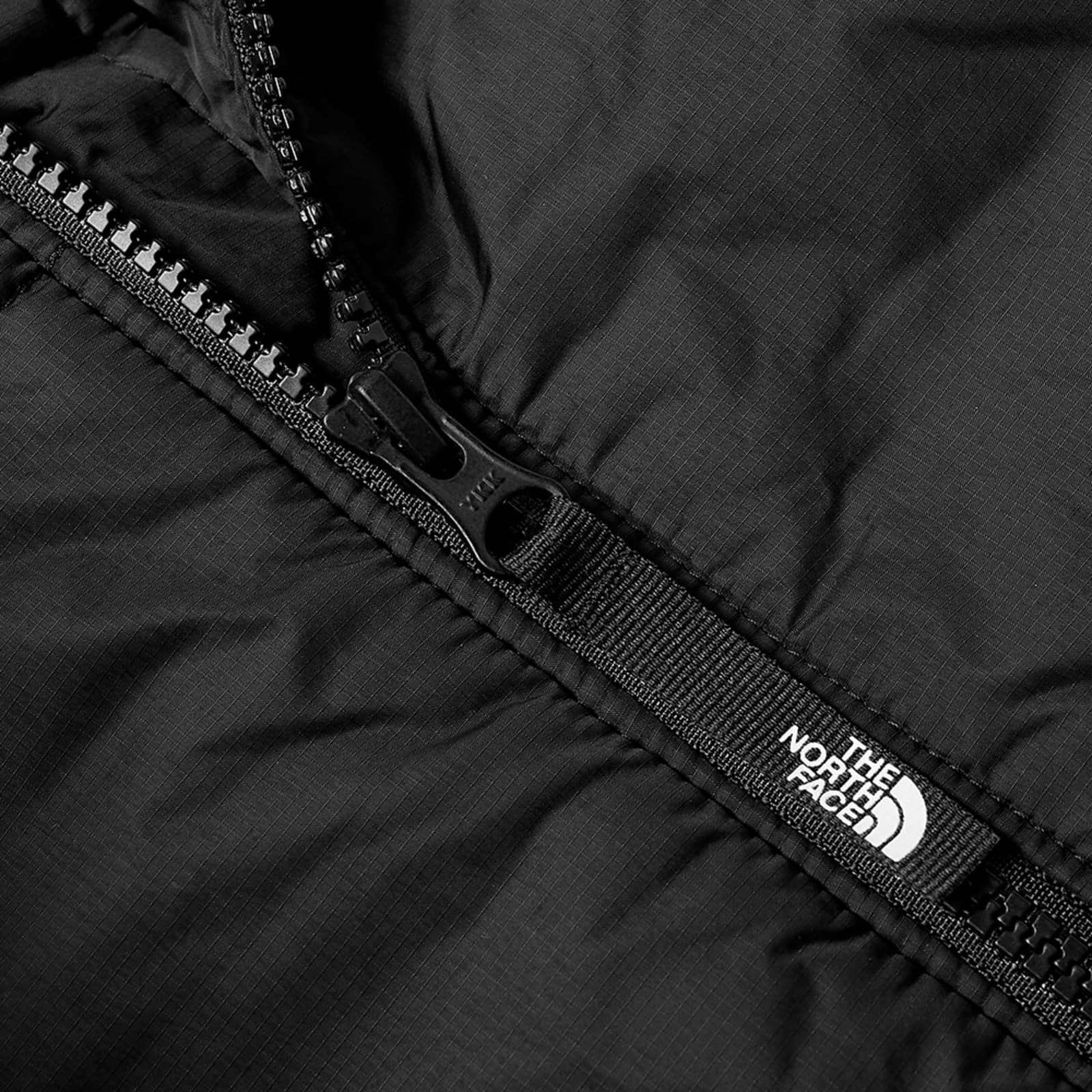 The North Face Gosei Puffer Jacket Black END.