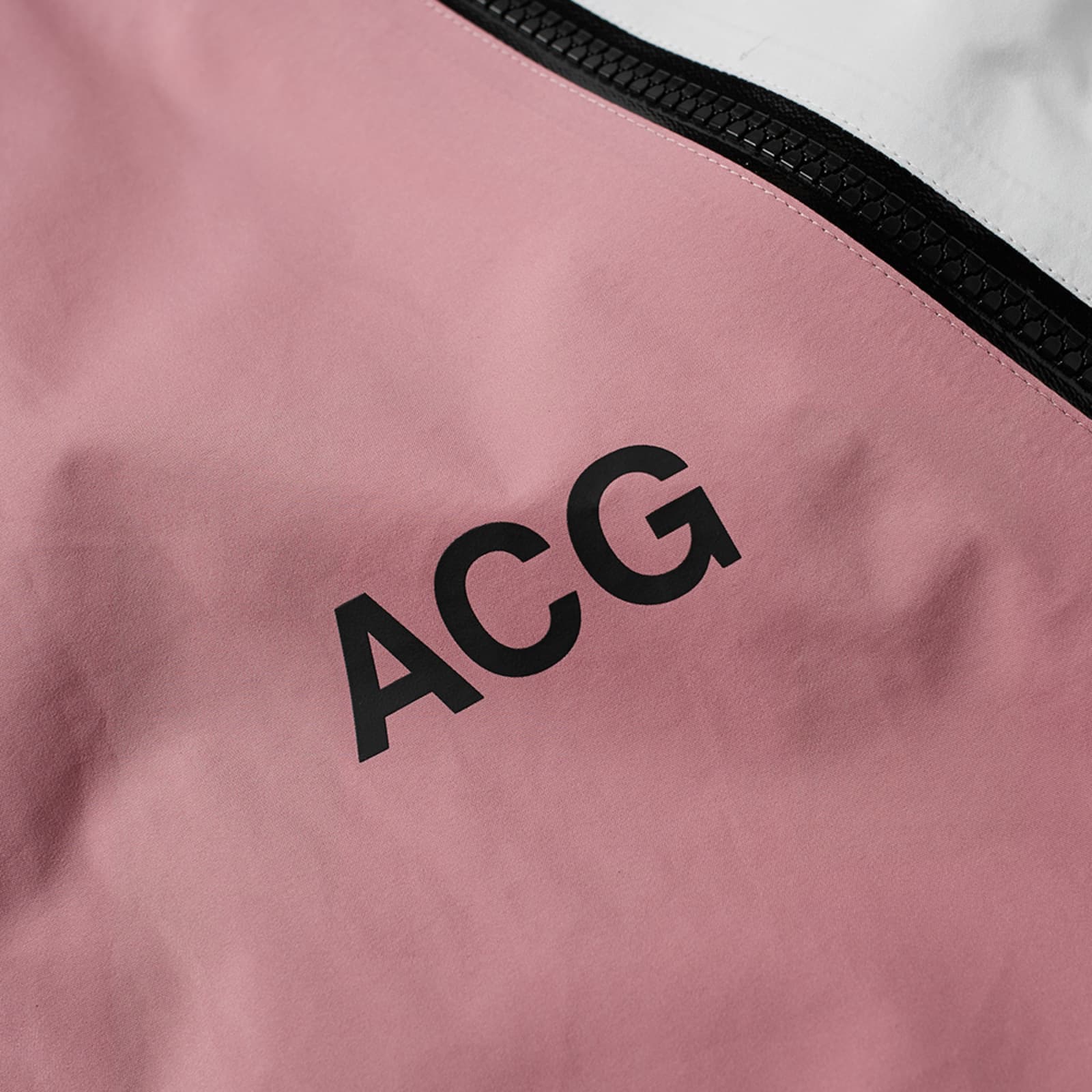 NikeLab ACG Deploy Gore-Tex Jacket - Elemental Pink & White