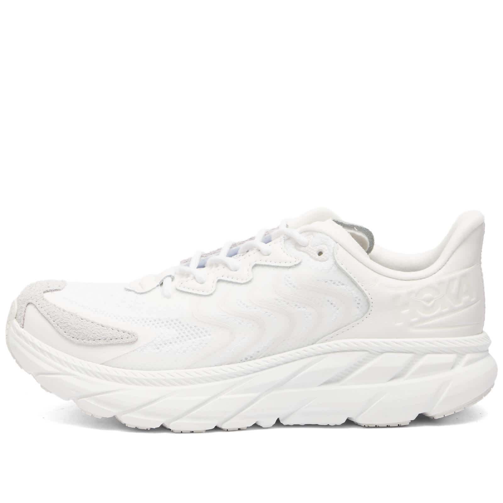 hoka one one nimbus cloud